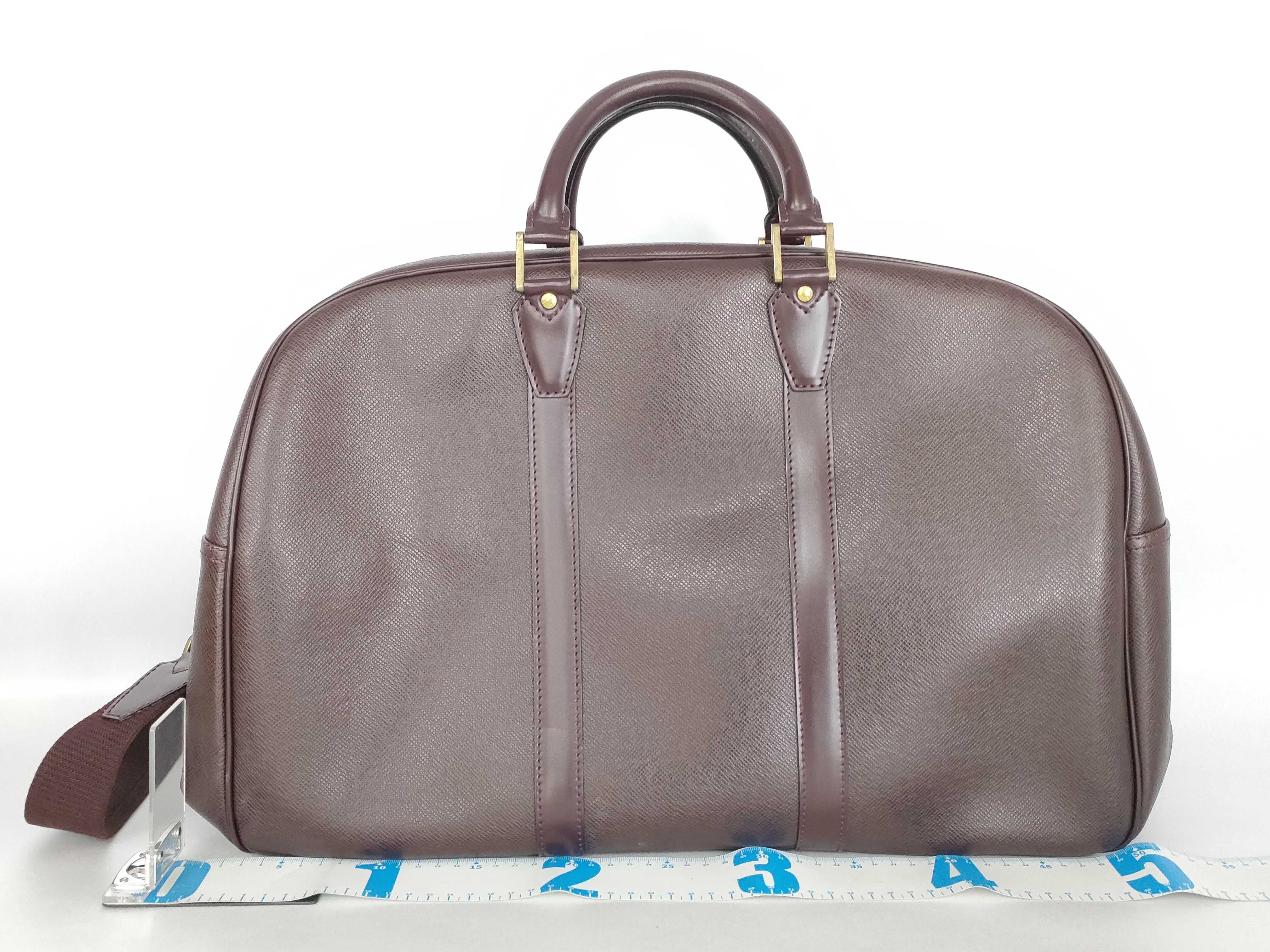 Taiga LV Taiga Kendall Boston Bag — view 2
