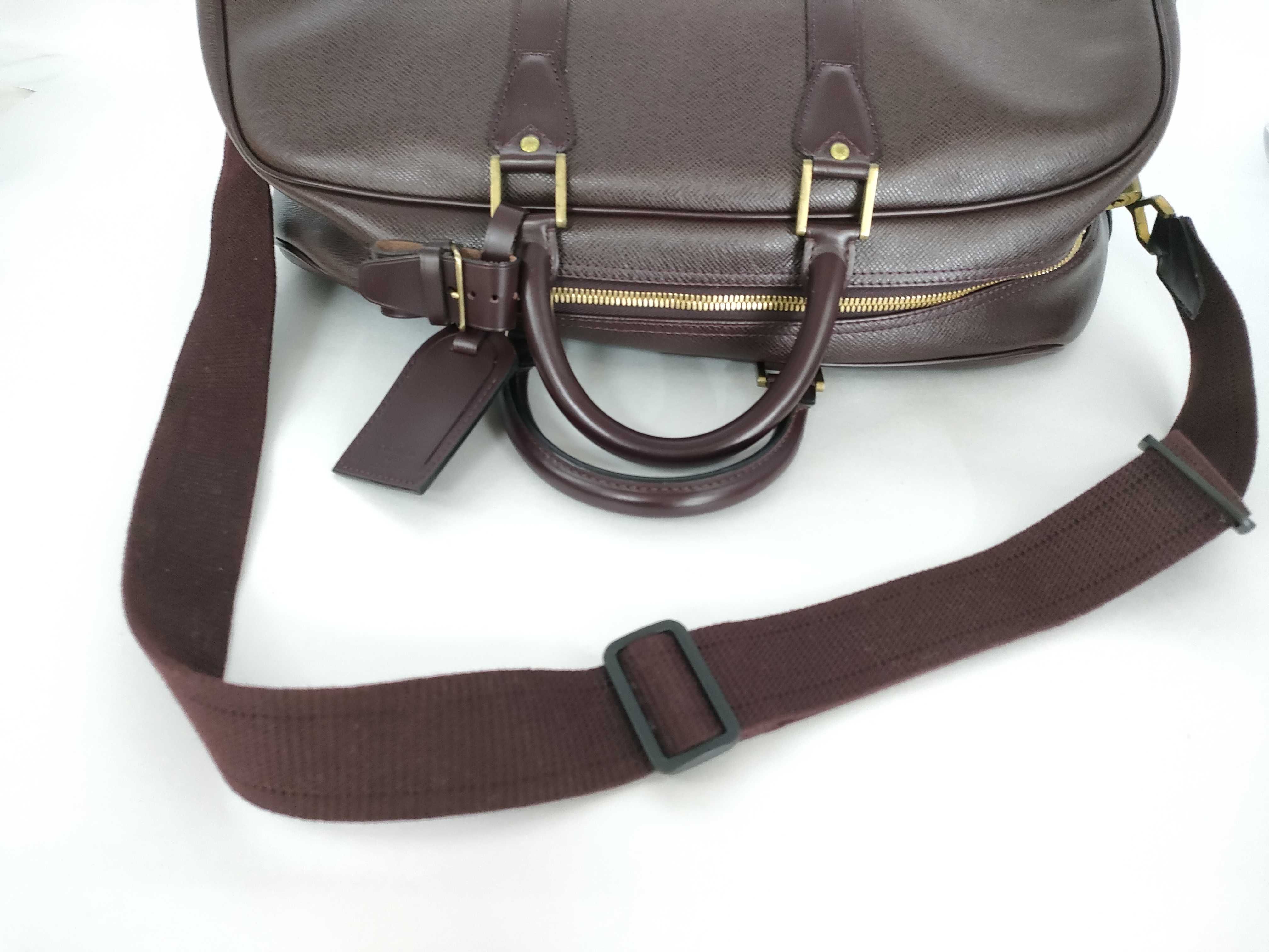 Taiga LV Taiga Kendall Boston Bag — view 6