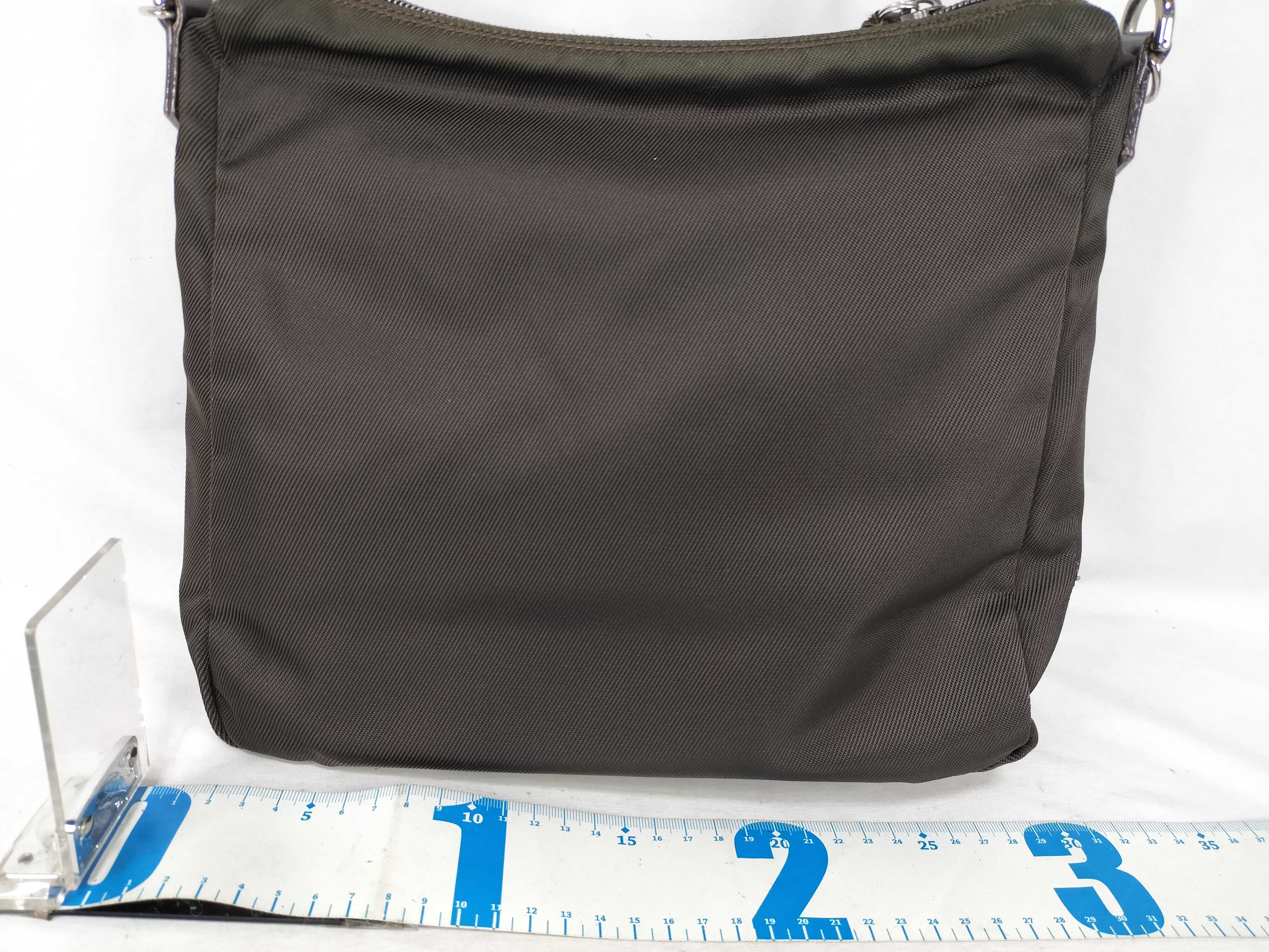 Bamboo / Bamboo Tote Bag / 000?0509?200159 / Nylon x Leather / Olive Green / S? Fitted Tote Bag Handbag — view 2