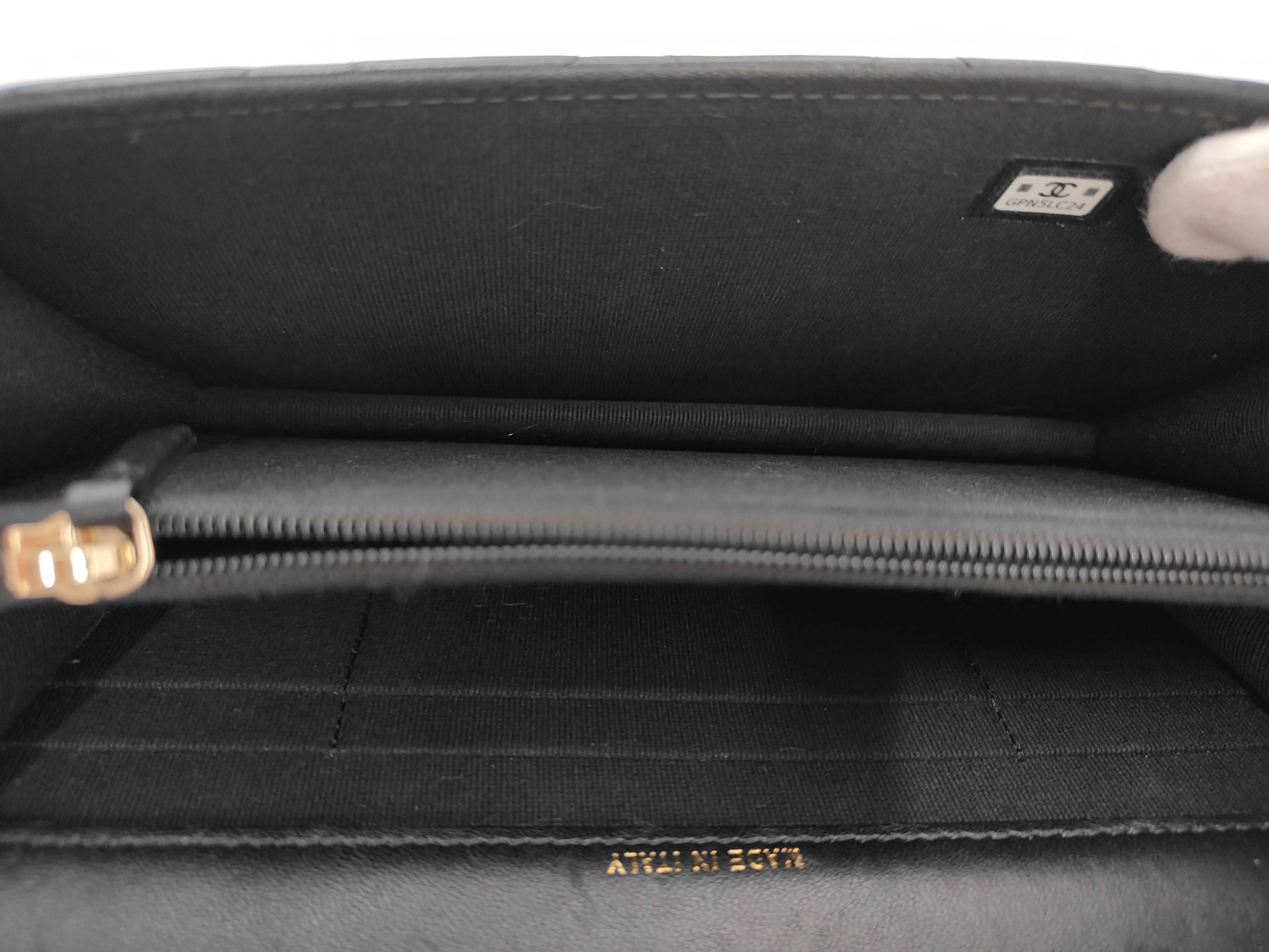 Lambskin Trendy CC Bag — view 9