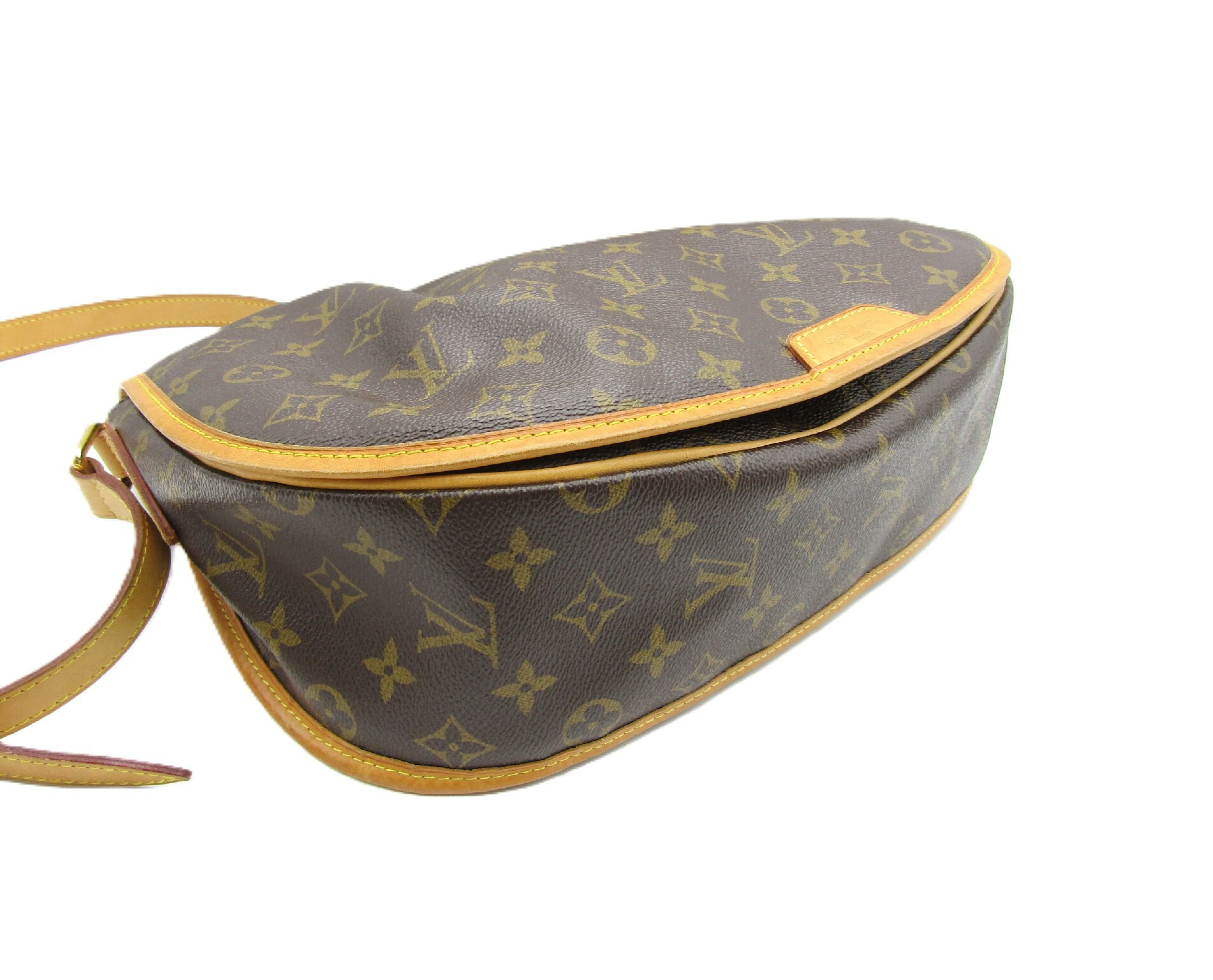 LV Monogram Menilmontant MM M40473 Gold Hardware Shoulder Bag — view 3