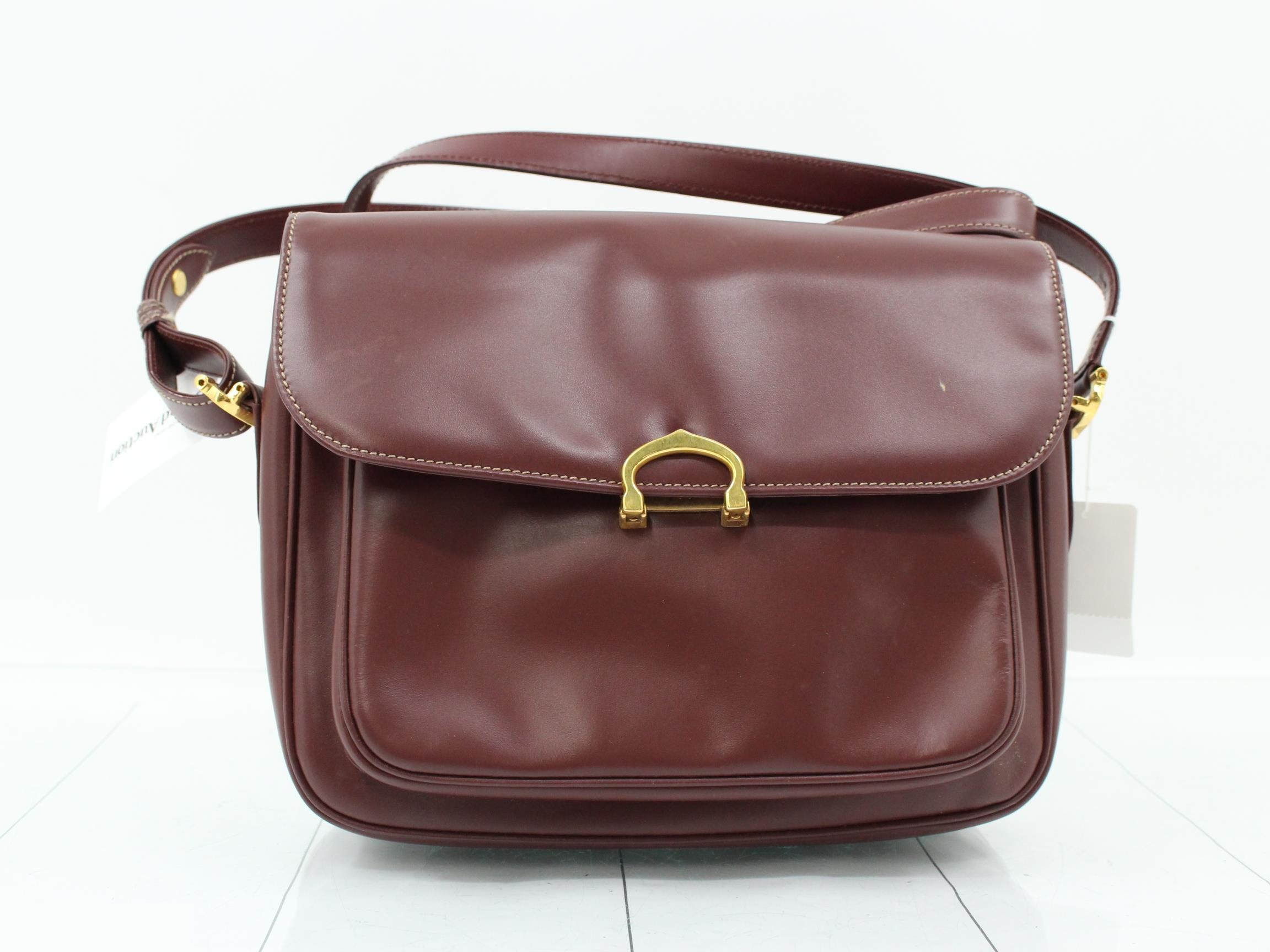 shoulder bag