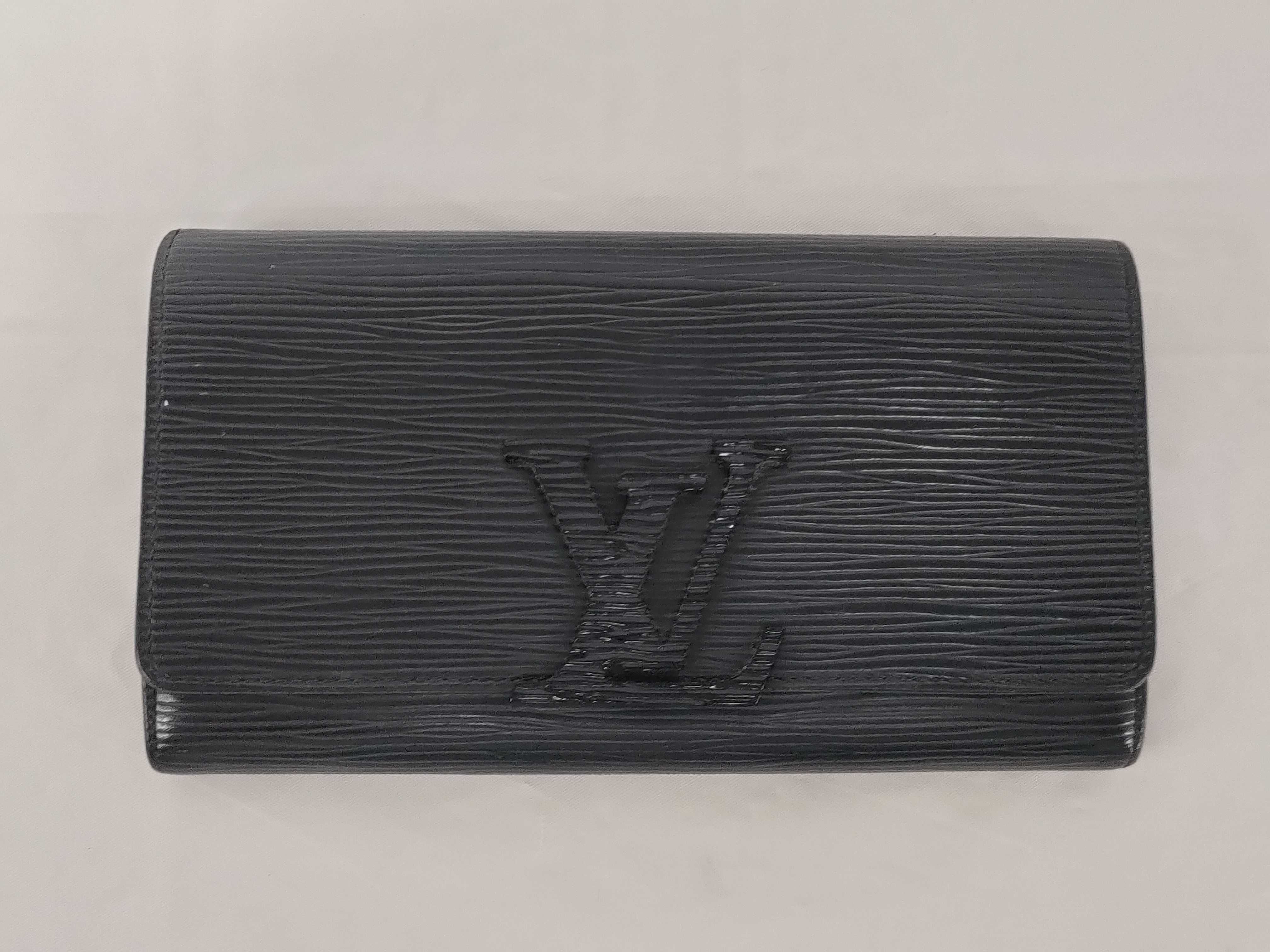 Epi Portefeuille Louise Noir CA3185 Initial Wallet