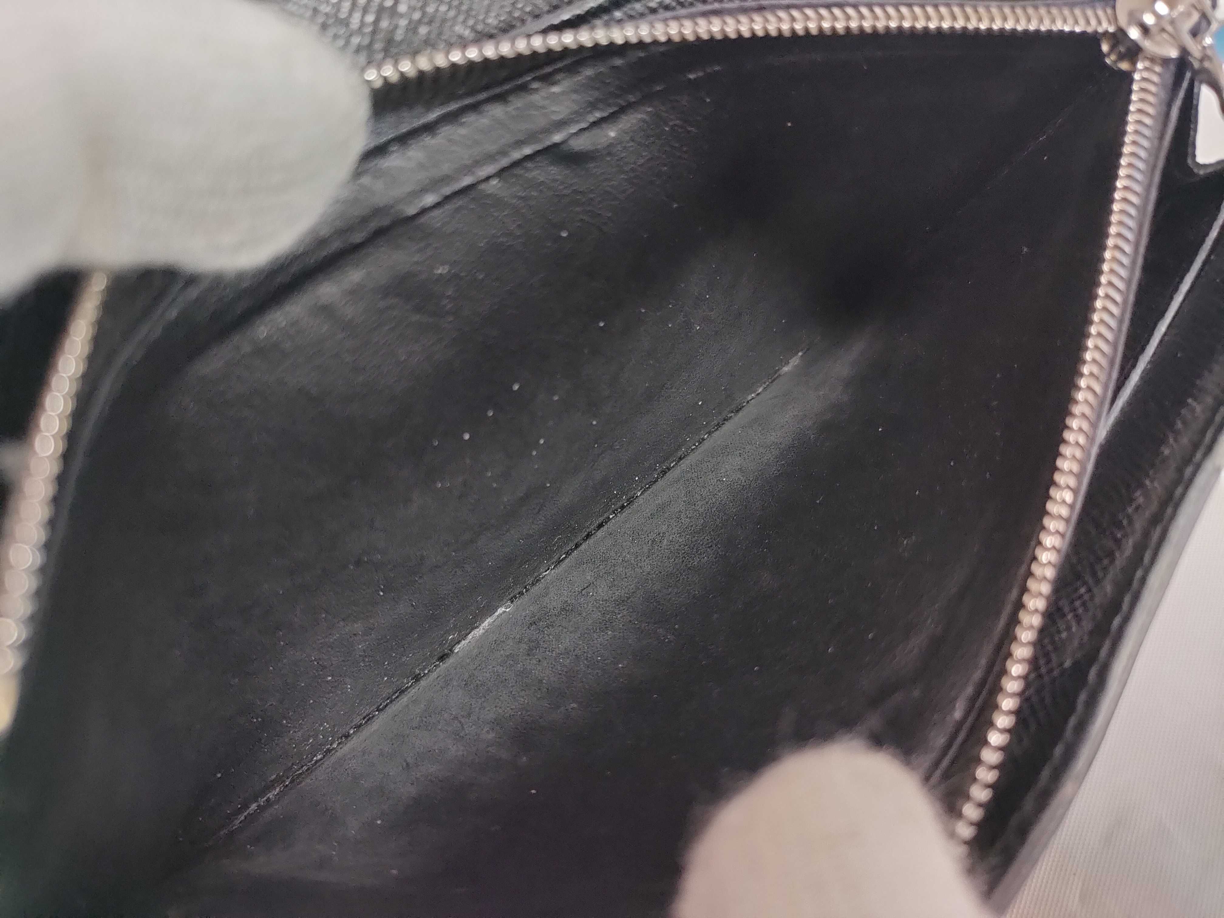 Epi Portefeuille Louise Noir CA3185 Initial Wallet — view 11