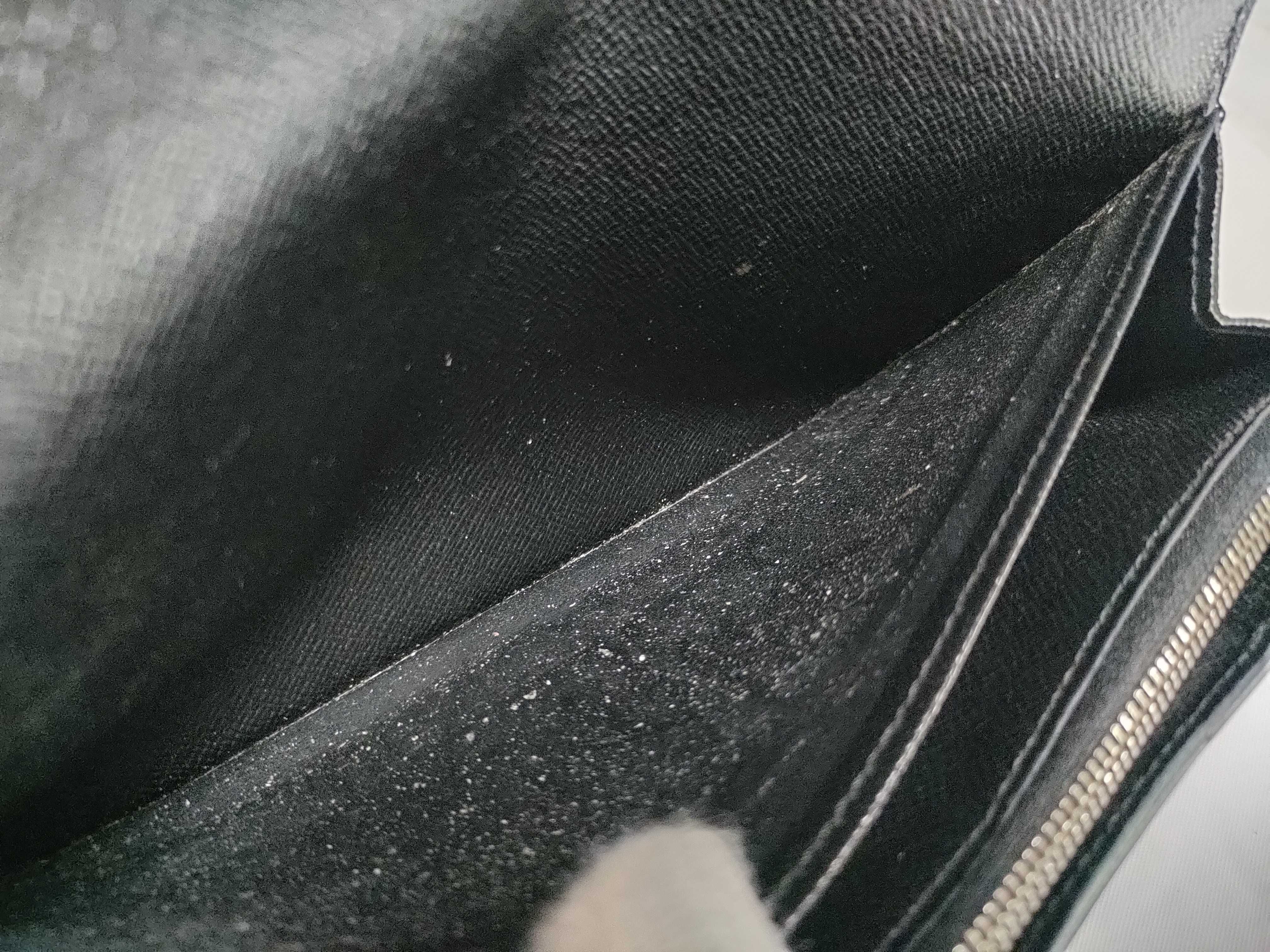 Epi Portefeuille Louise Noir CA3185 Initial Wallet — view 15