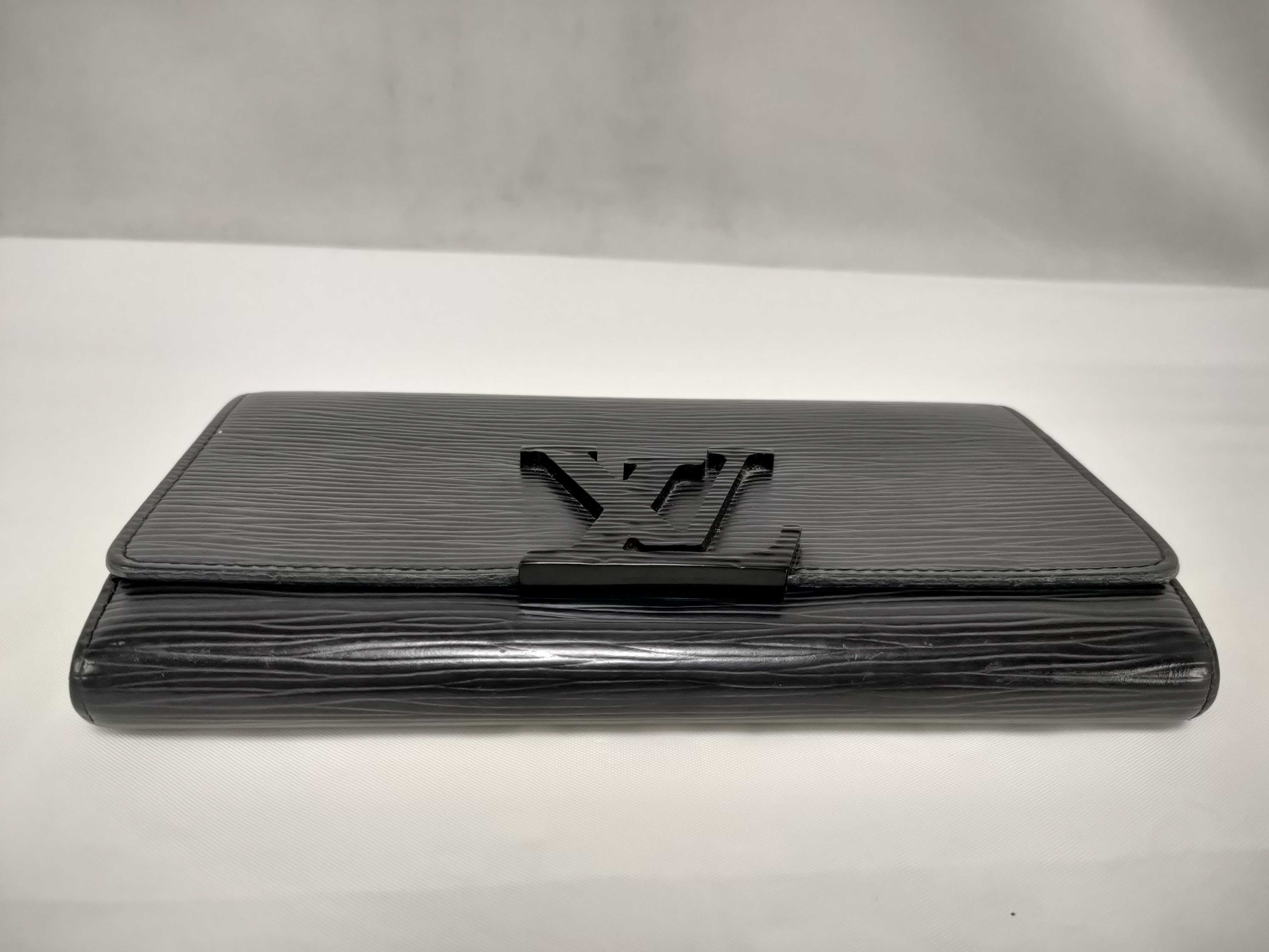 Epi Portefeuille Louise Noir CA3185 Initial Wallet — view 3