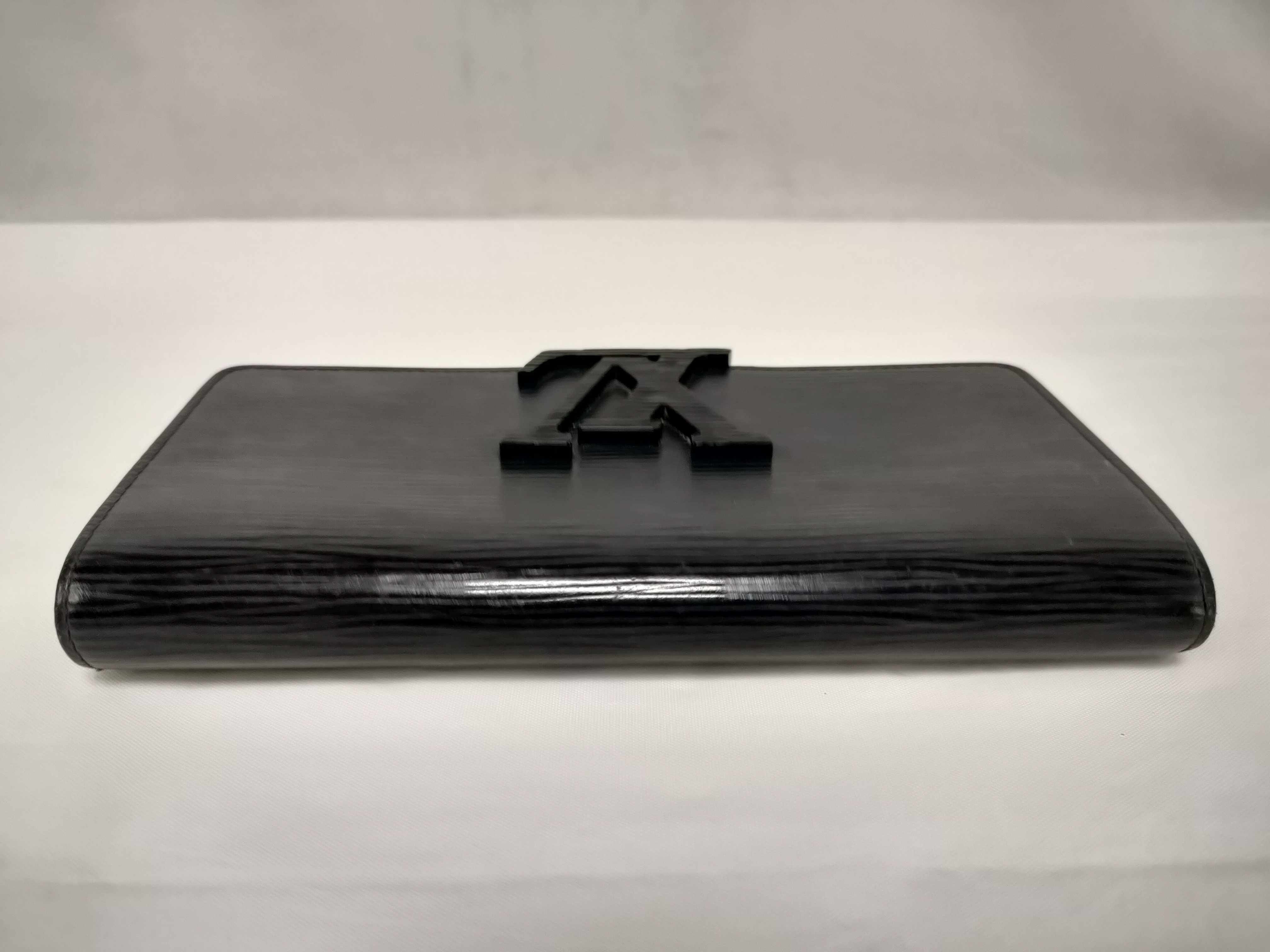 Epi Portefeuille Louise Noir CA3185 Initial Wallet — view 6