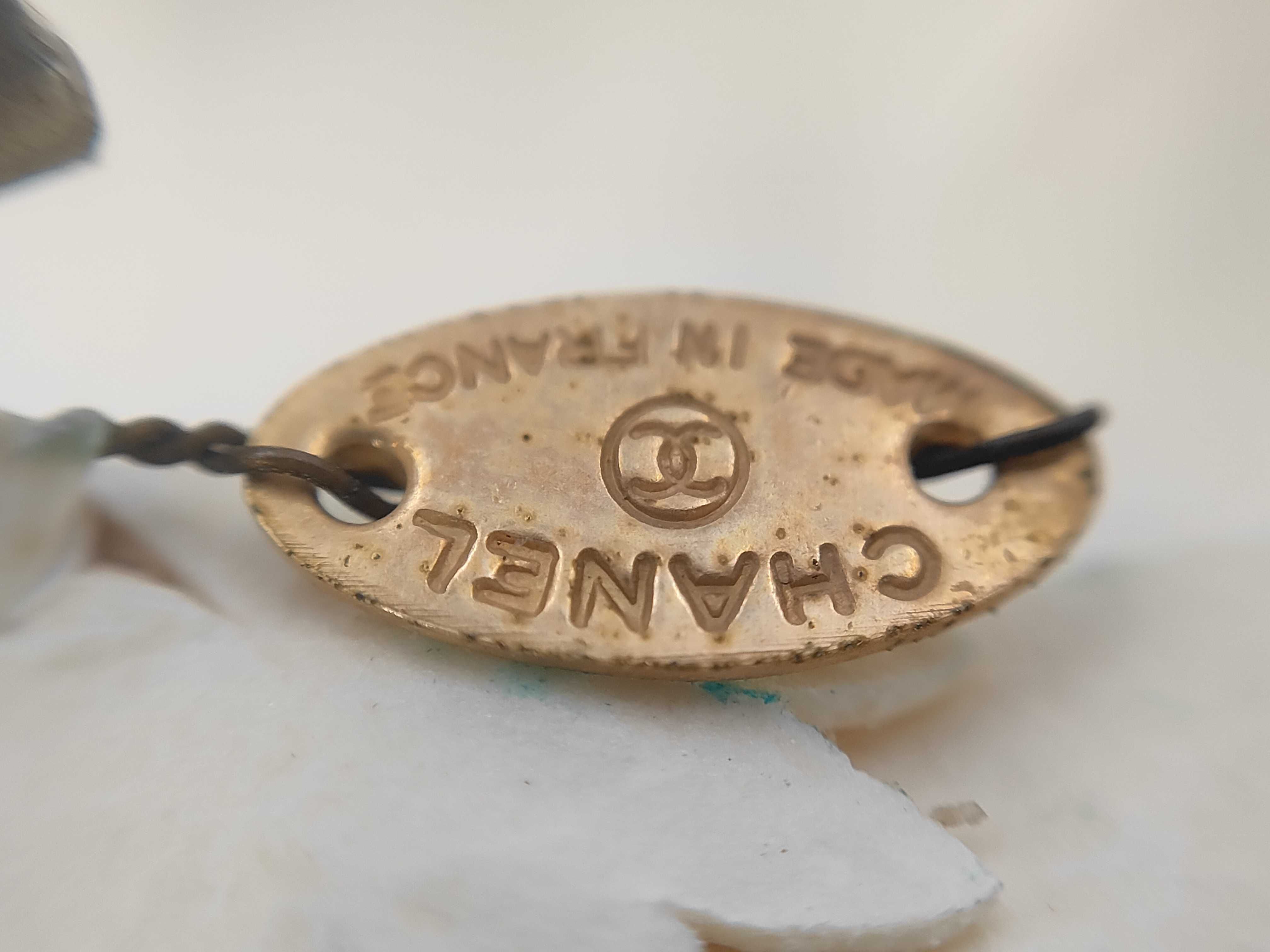 Camellia White Brooch — view 4