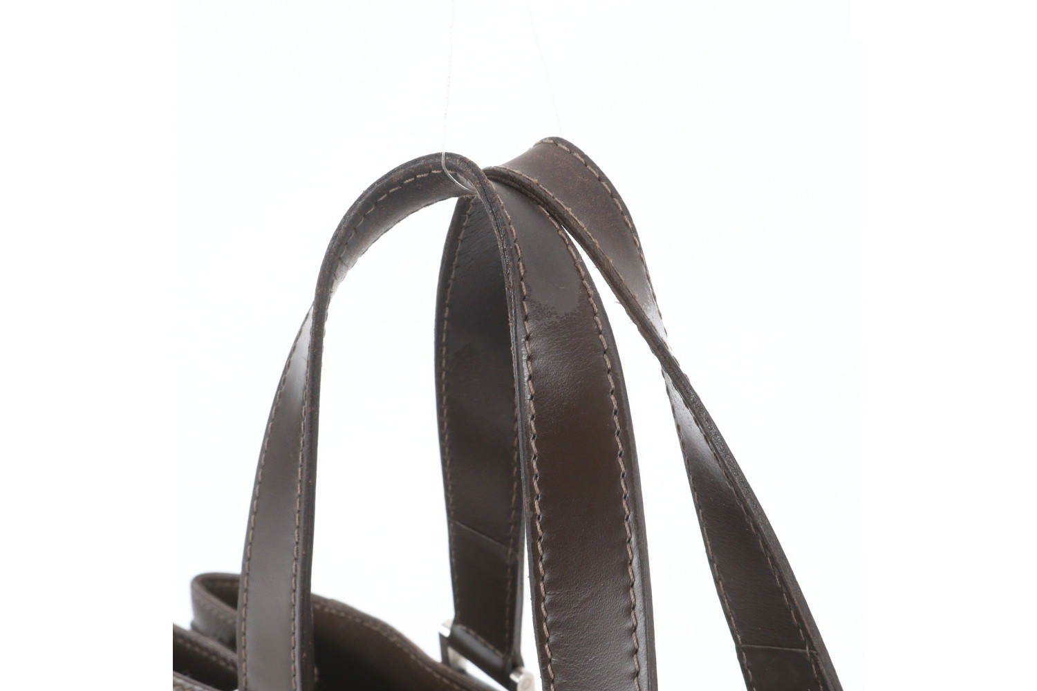 Taiga Kasbek PM Grizzly M31028 Leather Tote Bag — view 2