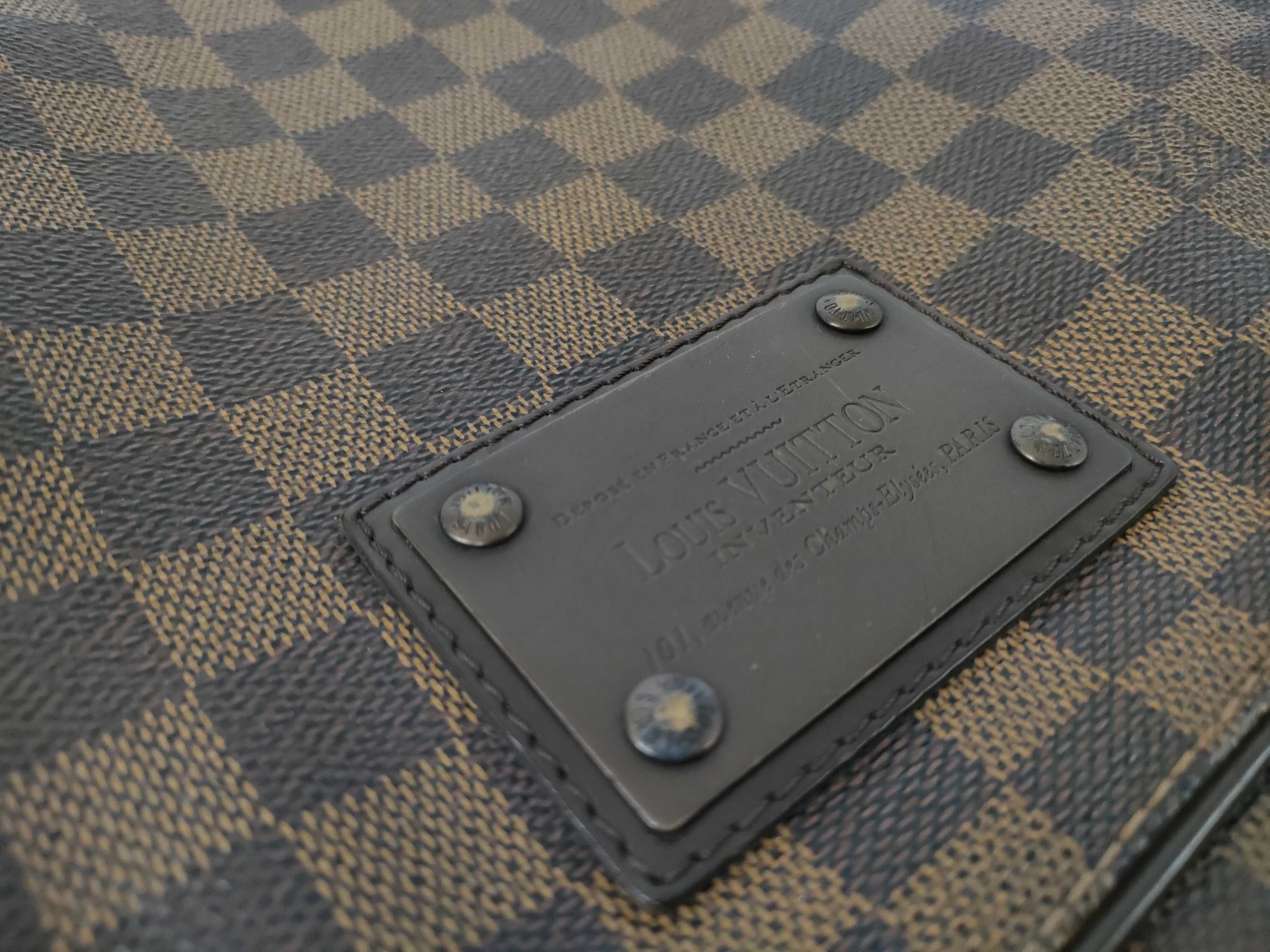 Damier Brooklyn PM N51210 Shoulder Bag — view 13
