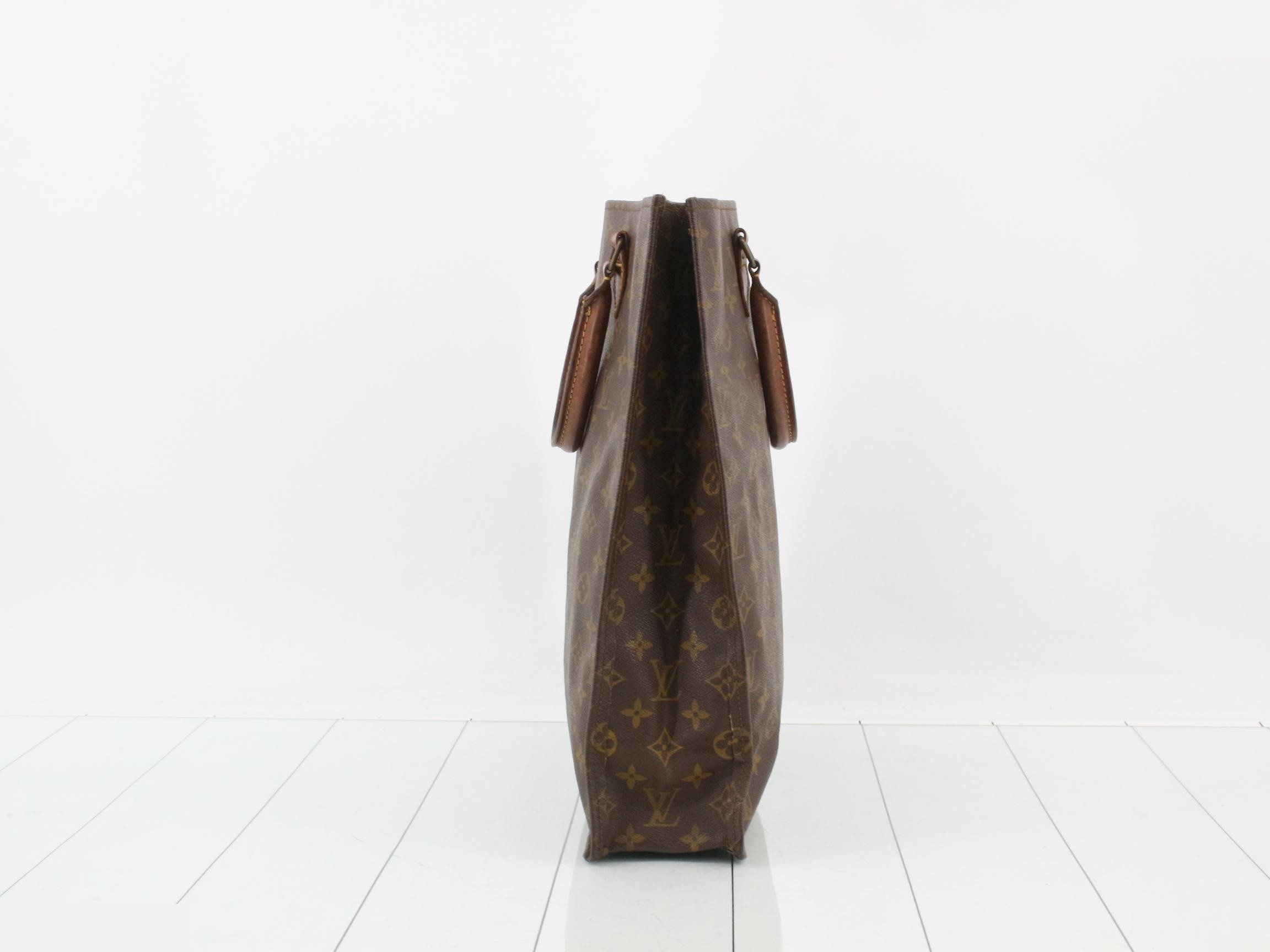 Sac Pla — view 3