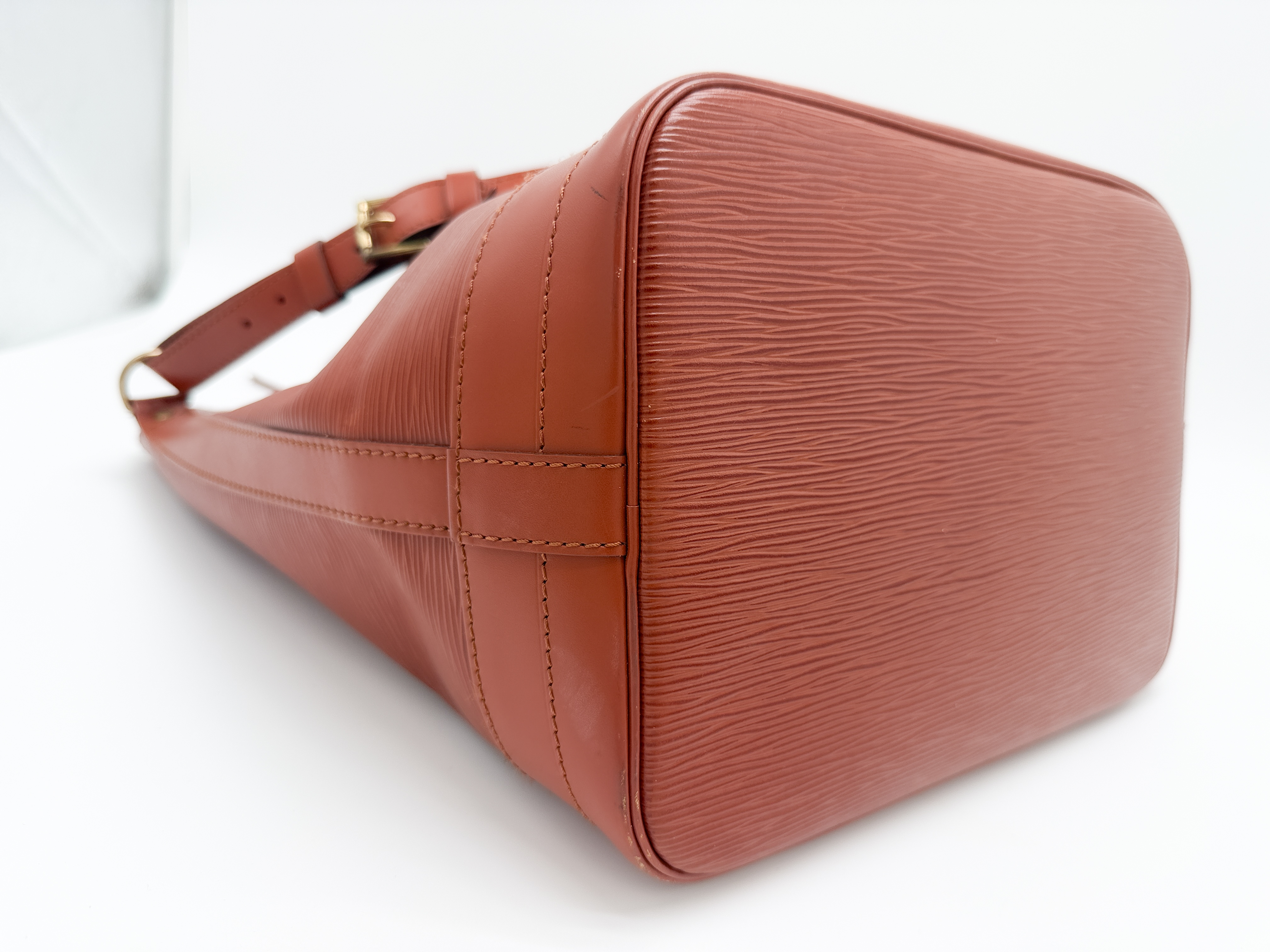 Epi M44003 Noe Kenya Brown Shoulder Bag — view 6
