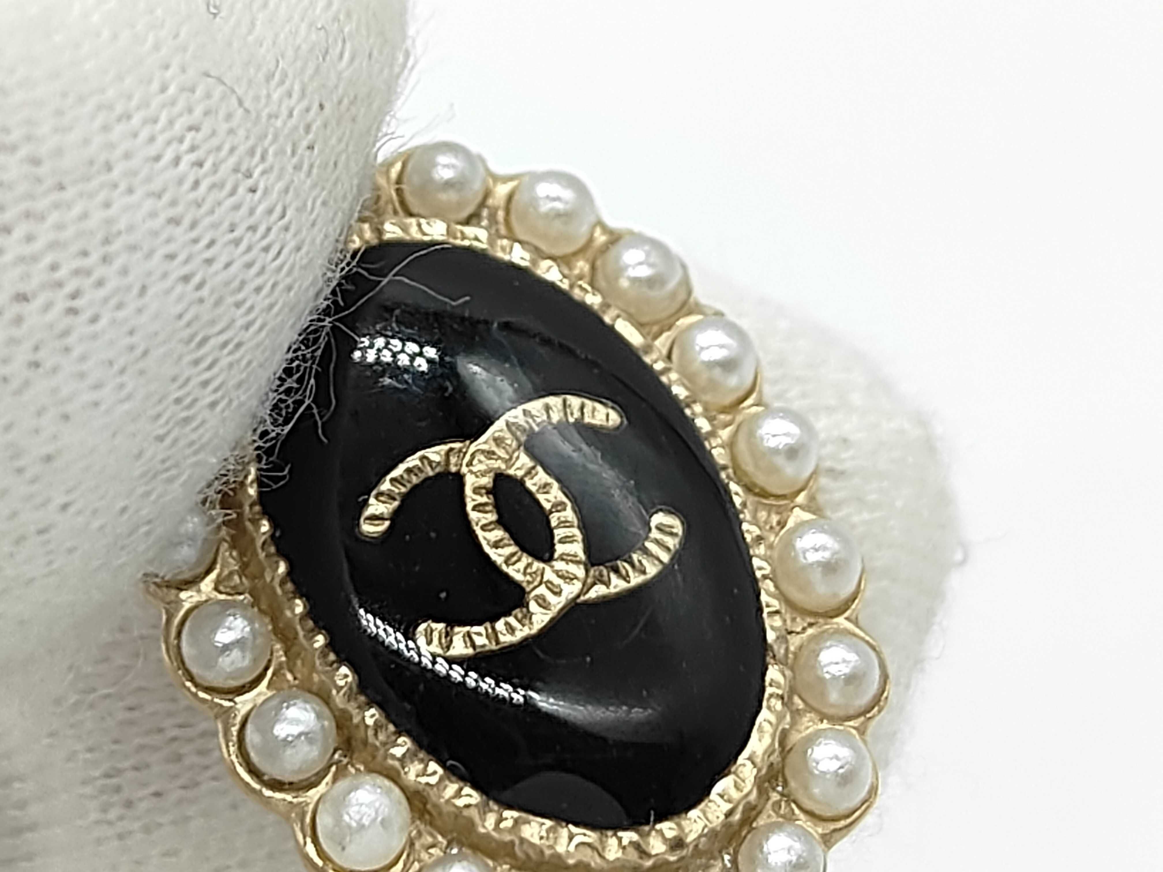 A18V Earrings, Coco Mark Pearl Earrings — view 8