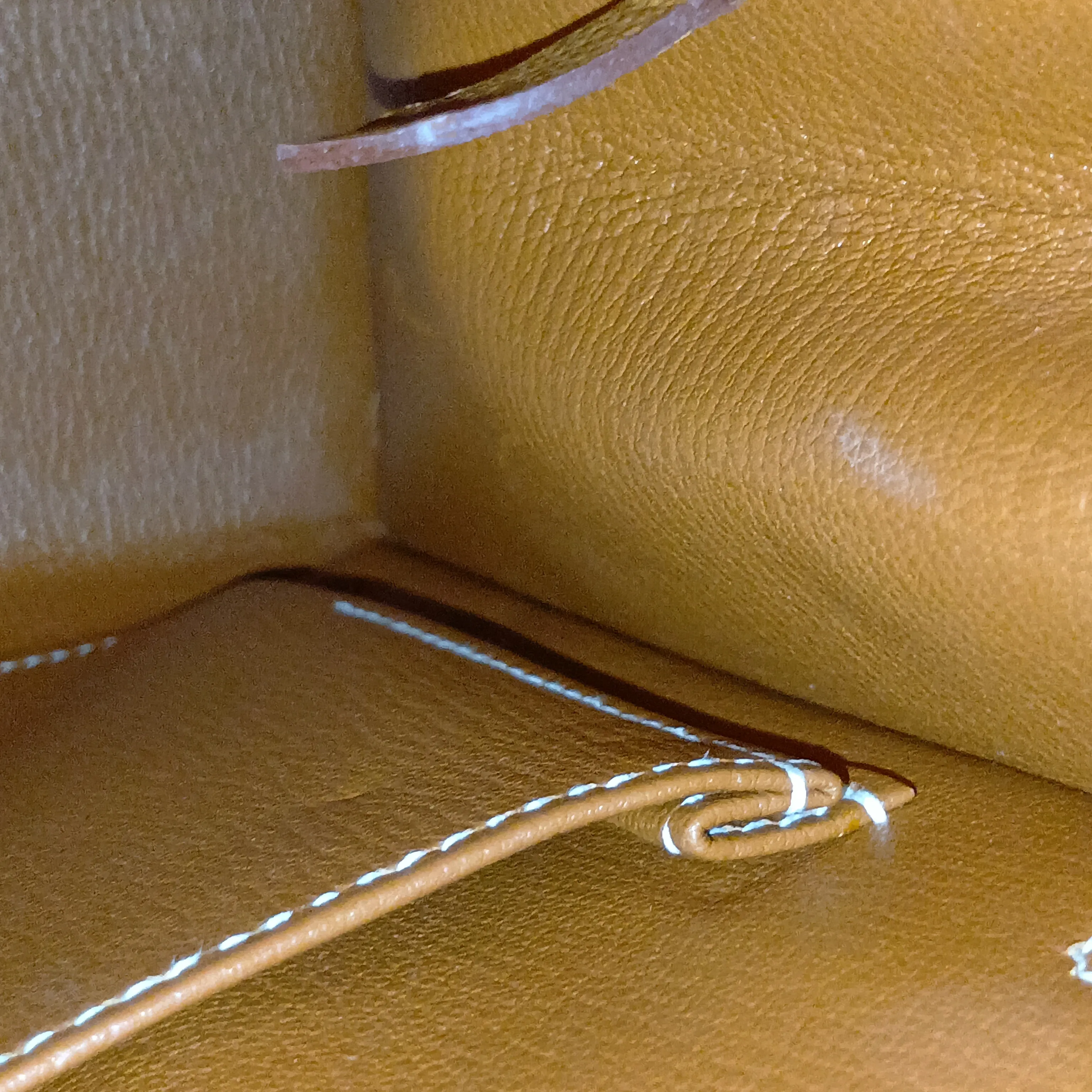 [Individually packaged] Hermes Kelly 28 Sellier Veau Epsom Gold Hardware Z: 2021 — view 13