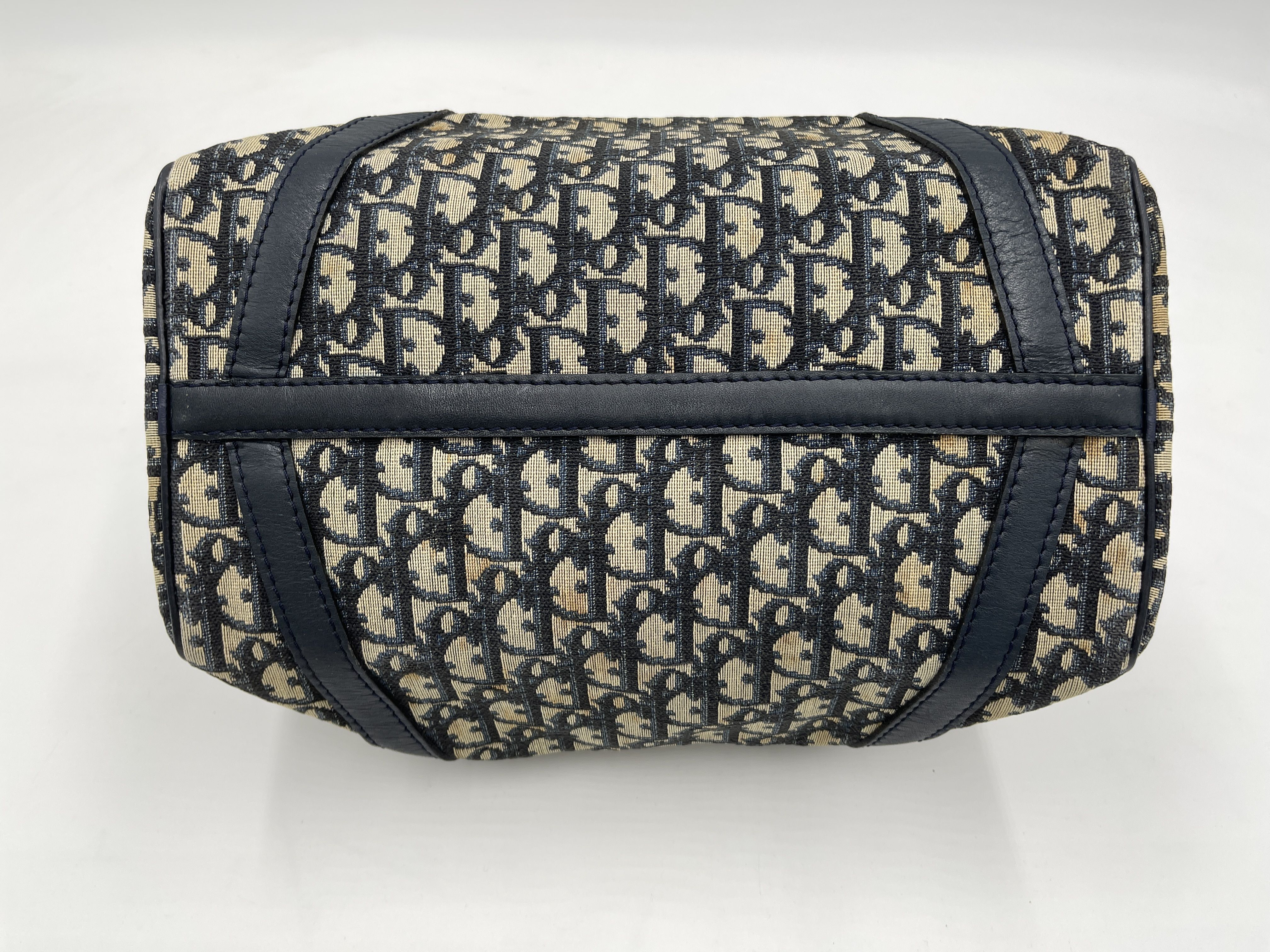 Trotter 30 Boston Bag — view 6
