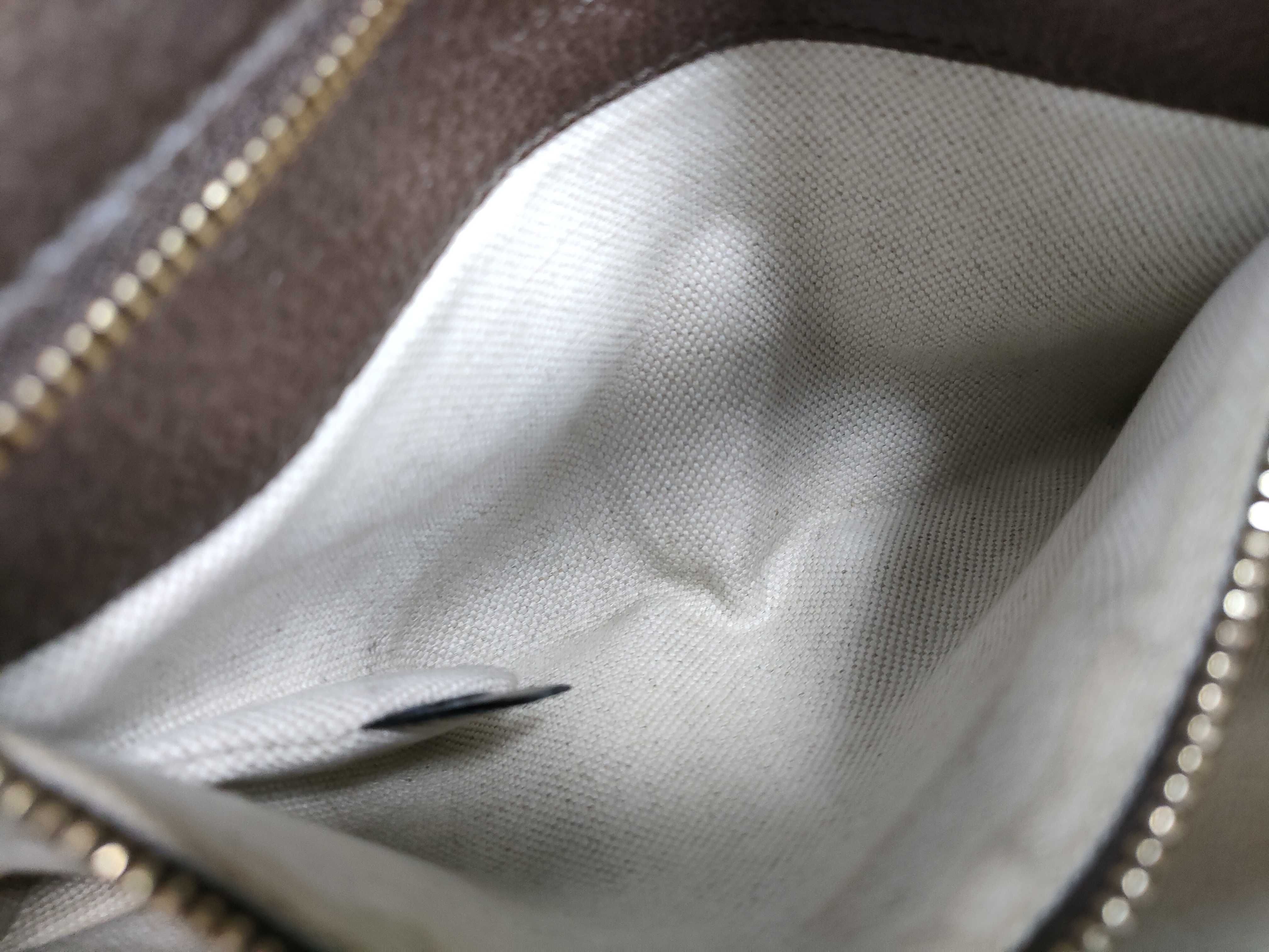 GG Gucci Shoulder Bag — view 11