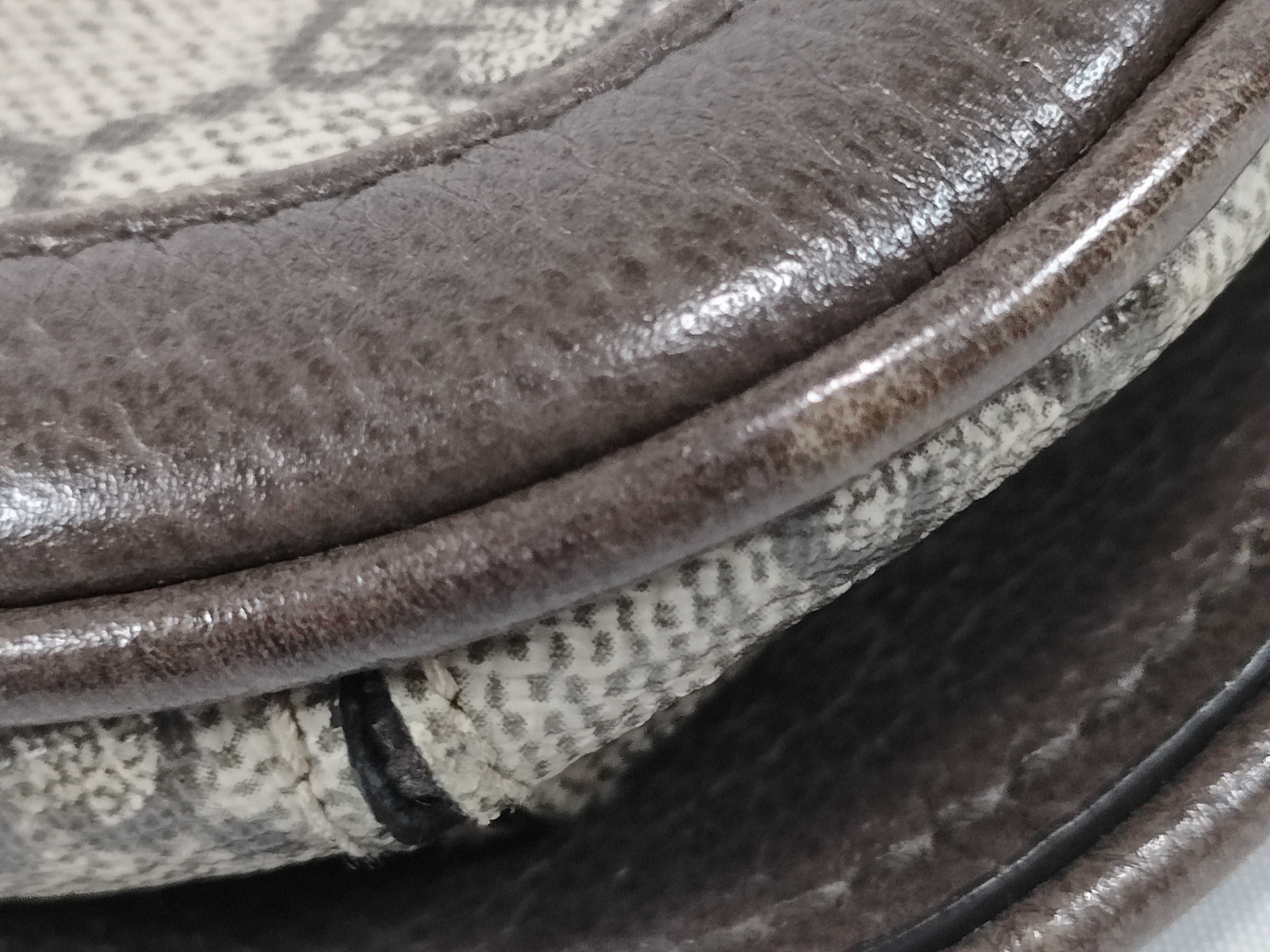 GG Gucci Shoulder Bag — view 6
