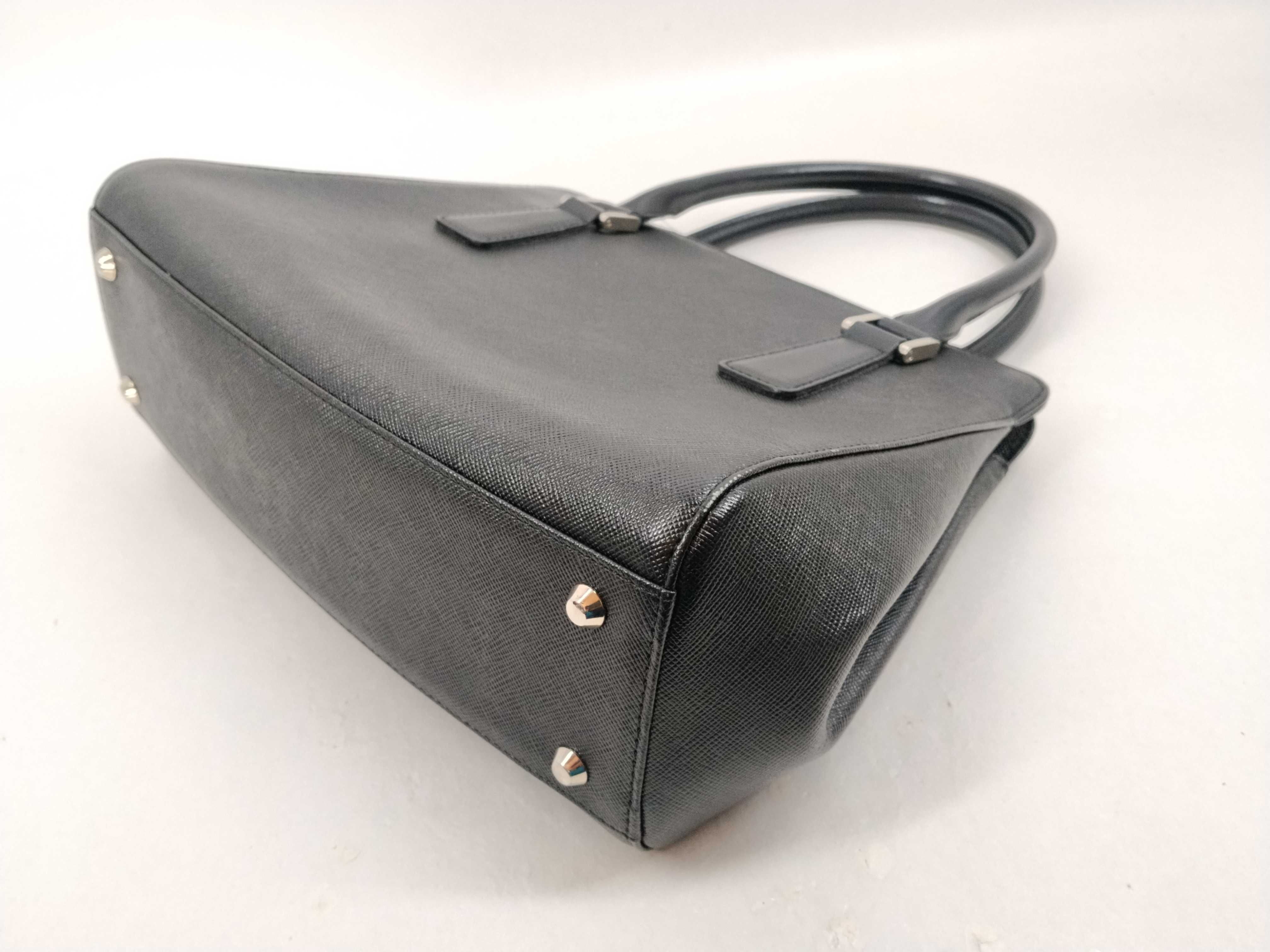 Leather Handbag / Nova Check Handbag — view 6