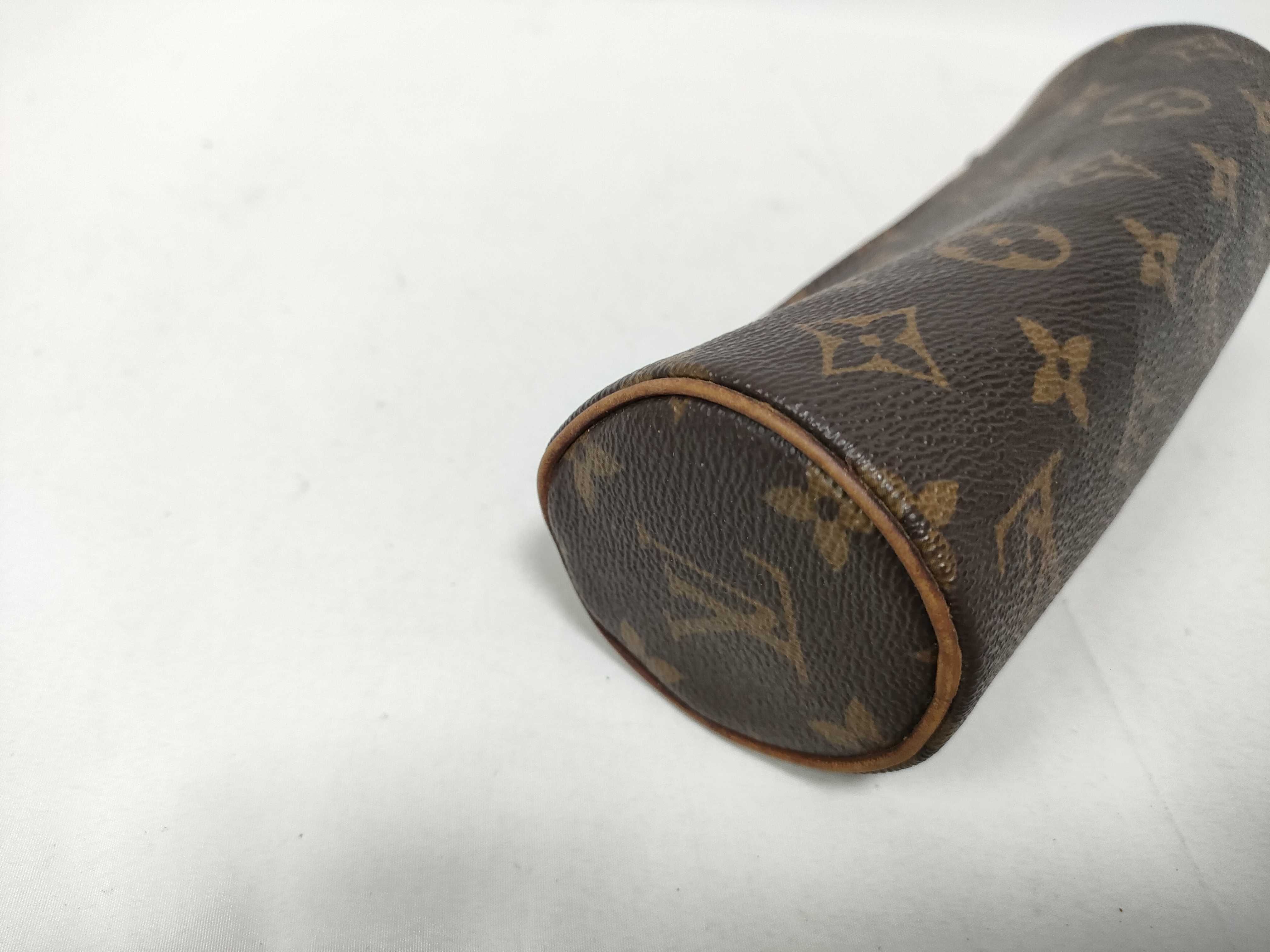 Monogram Louis Vuitton Pouch — view 4
