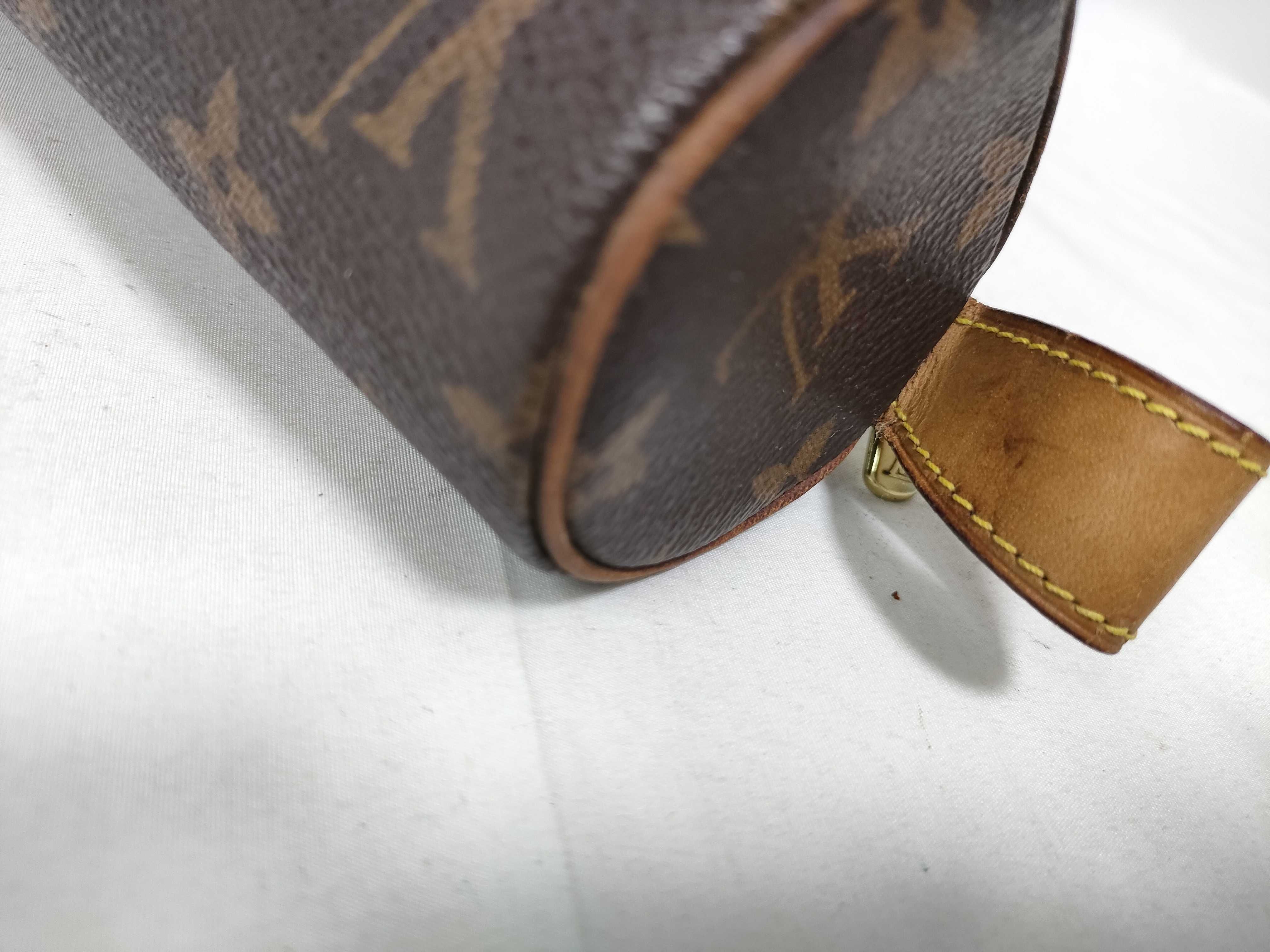 Monogram Louis Vuitton Pouch — view 6