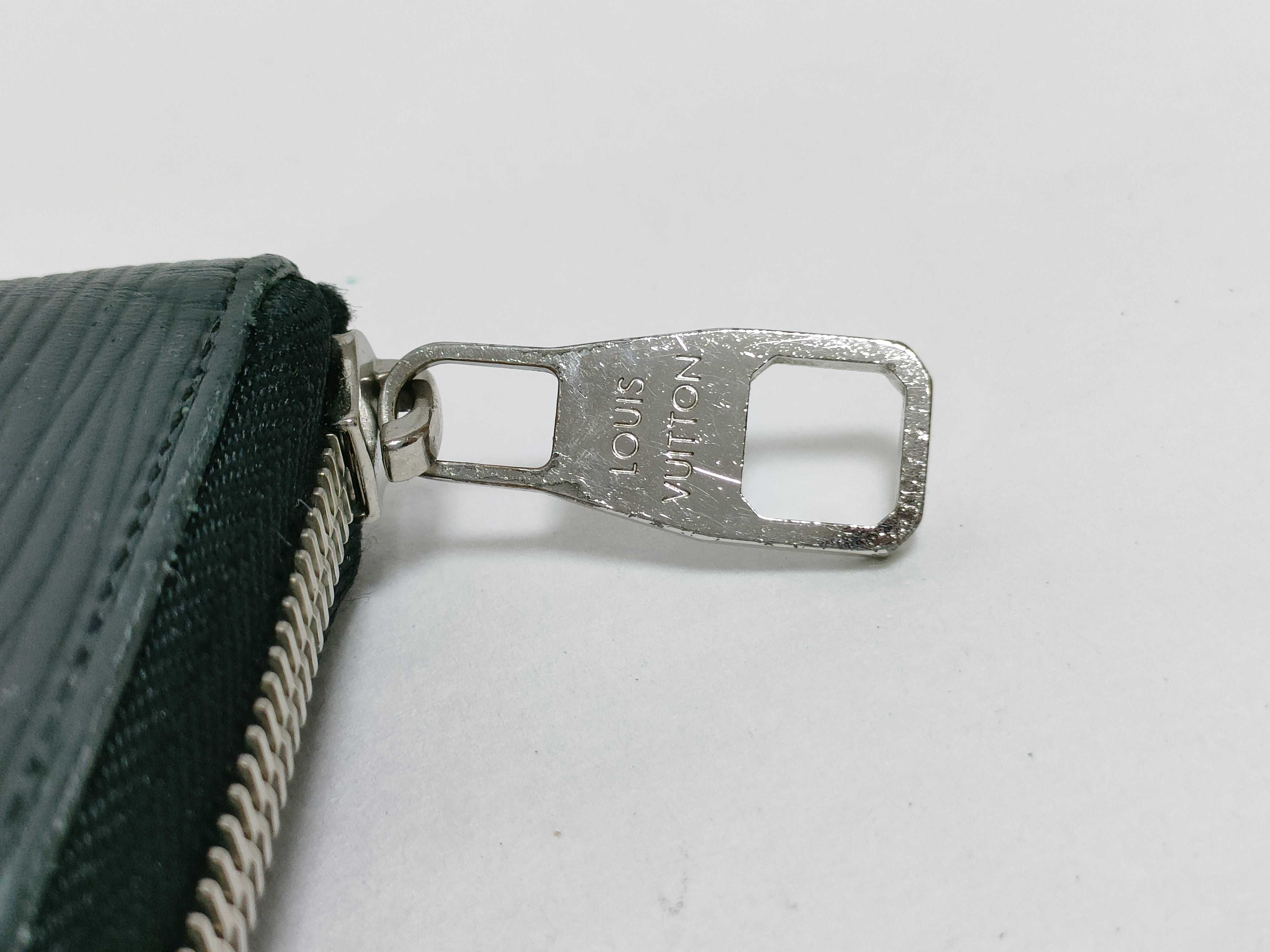Epi Leather Vertical Wallet M60965 — view 7