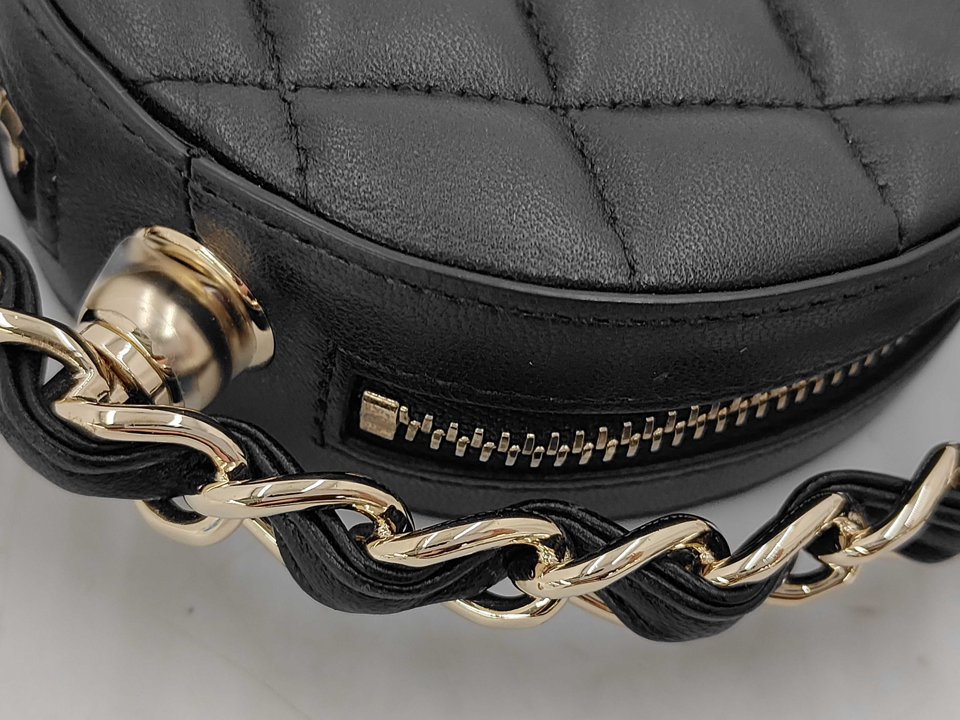 Matelassé Round Chain Shoulder Bag, Black Lambskin, Gold Hardware. — view 3