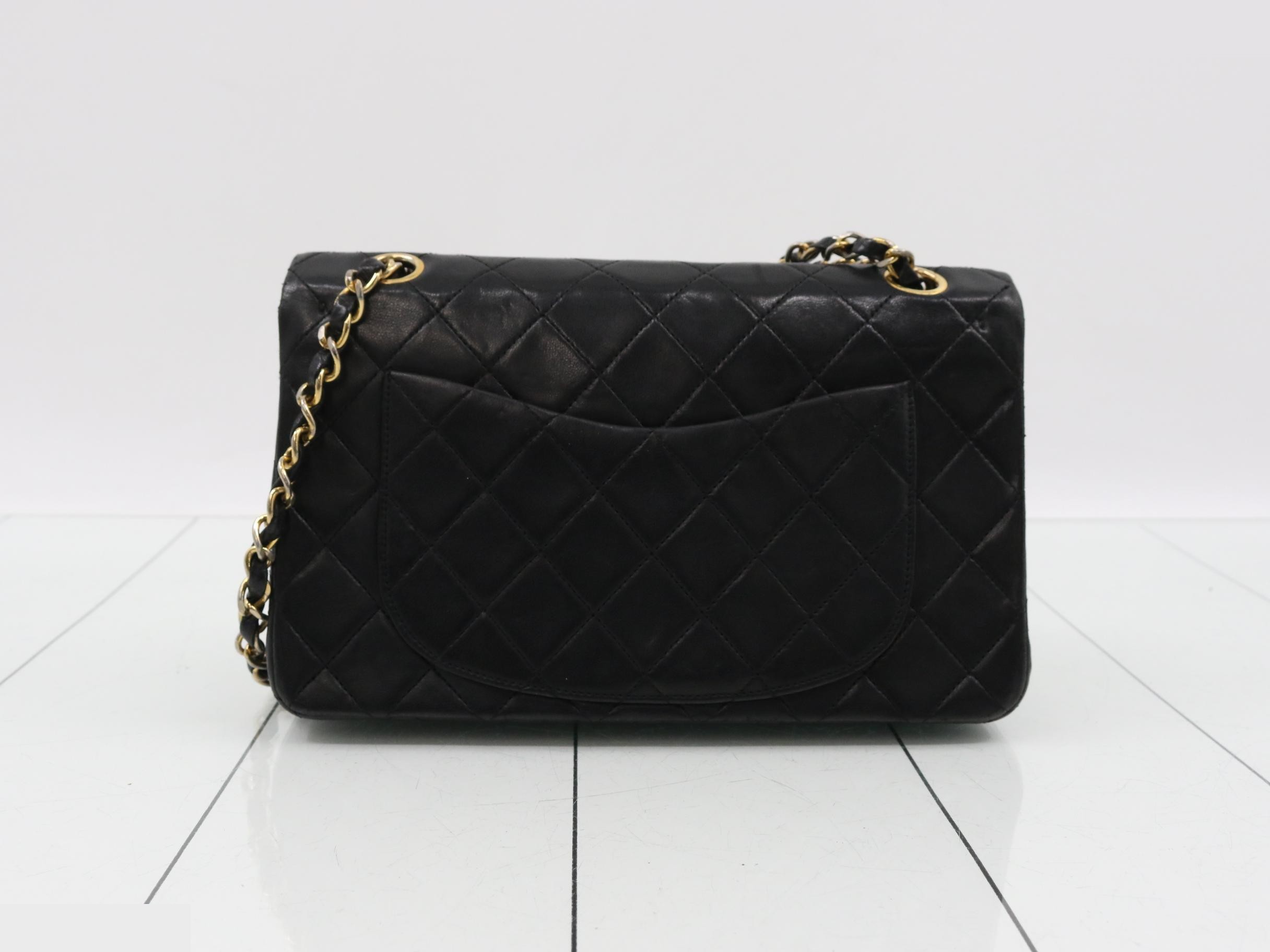 Matelassé (bag) - Shoulder bag — view 2