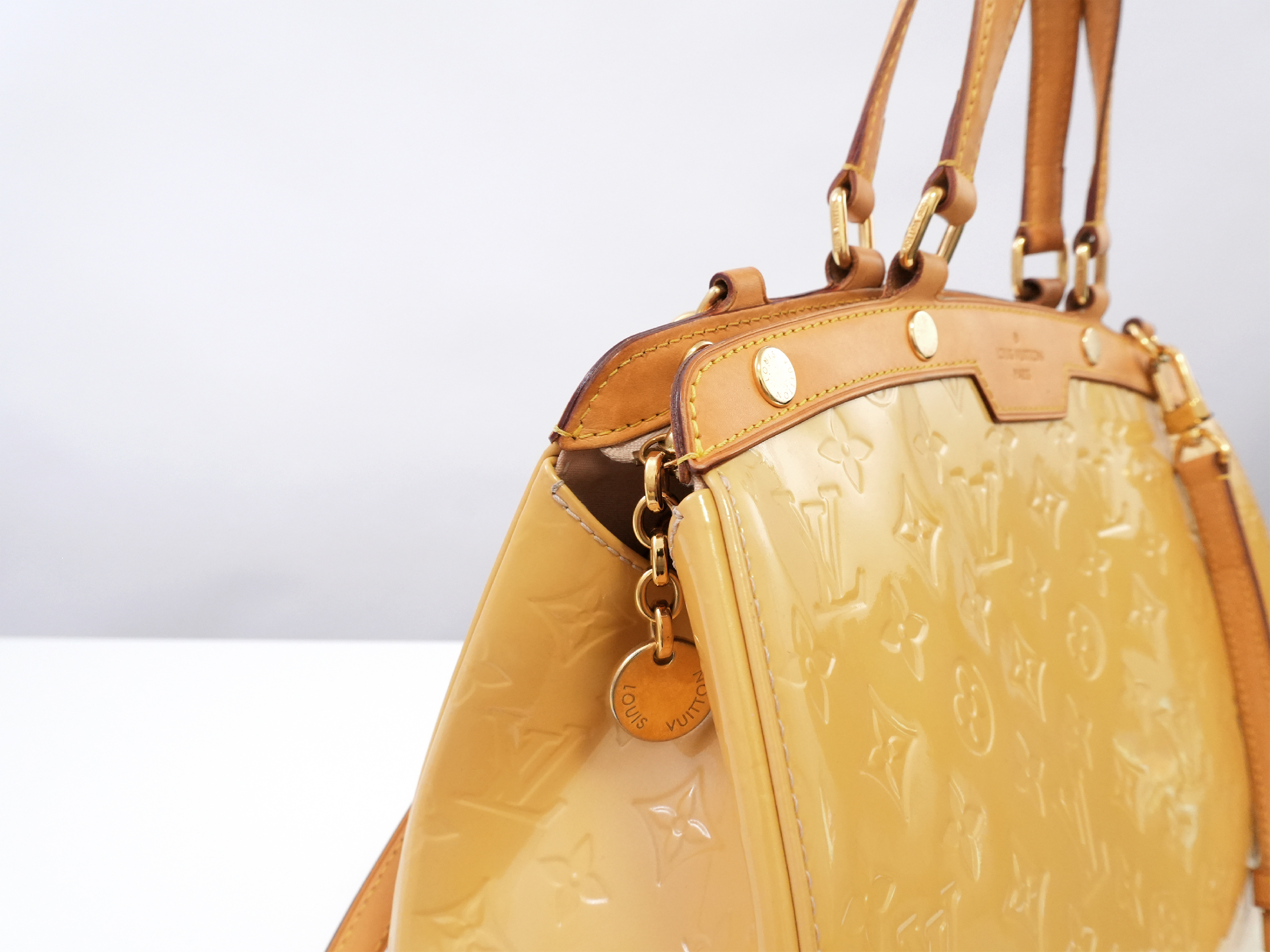 Vernis Blair MM M90180 Handbag — view 11