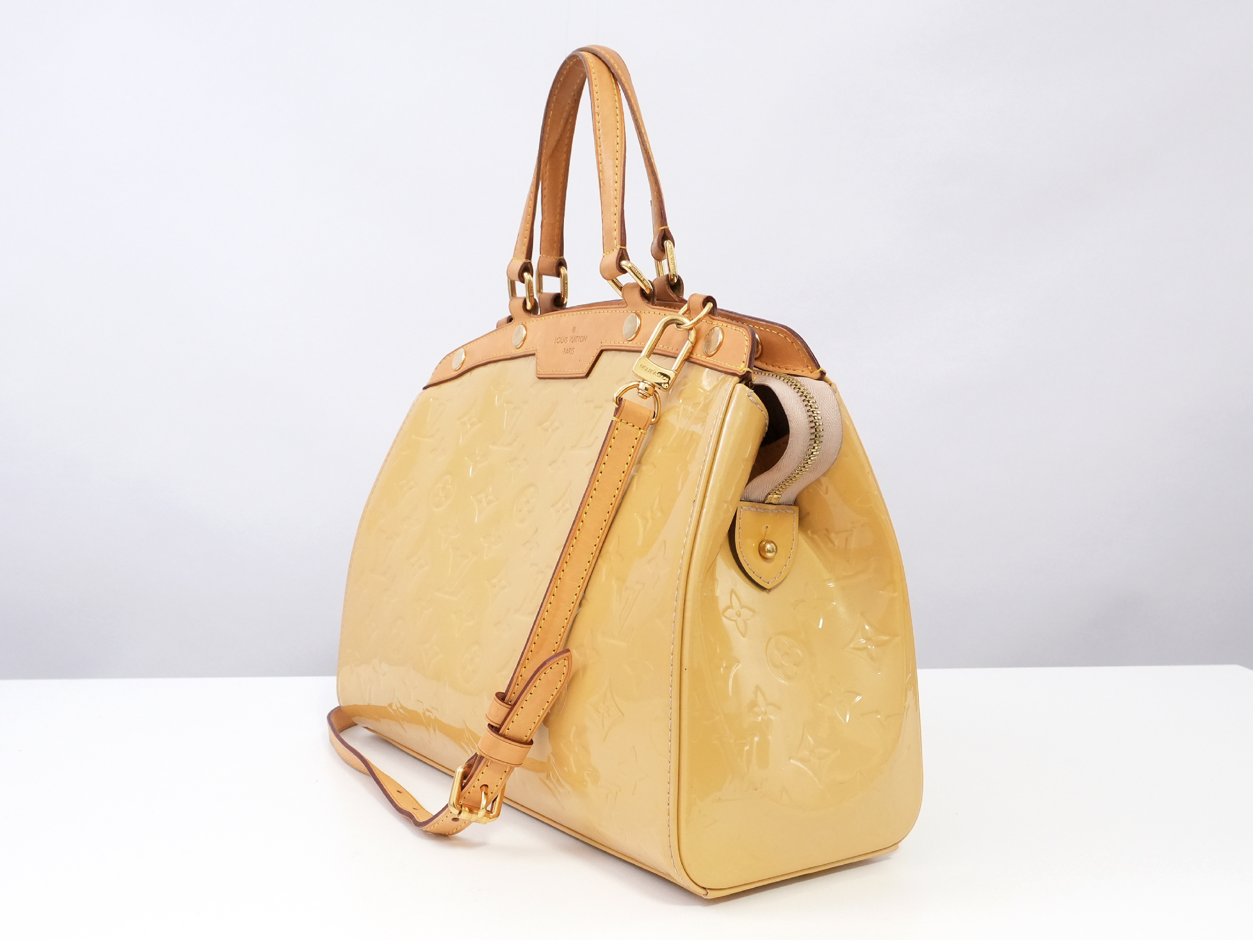 Vernis Blair MM M90180 Handbag — view 8