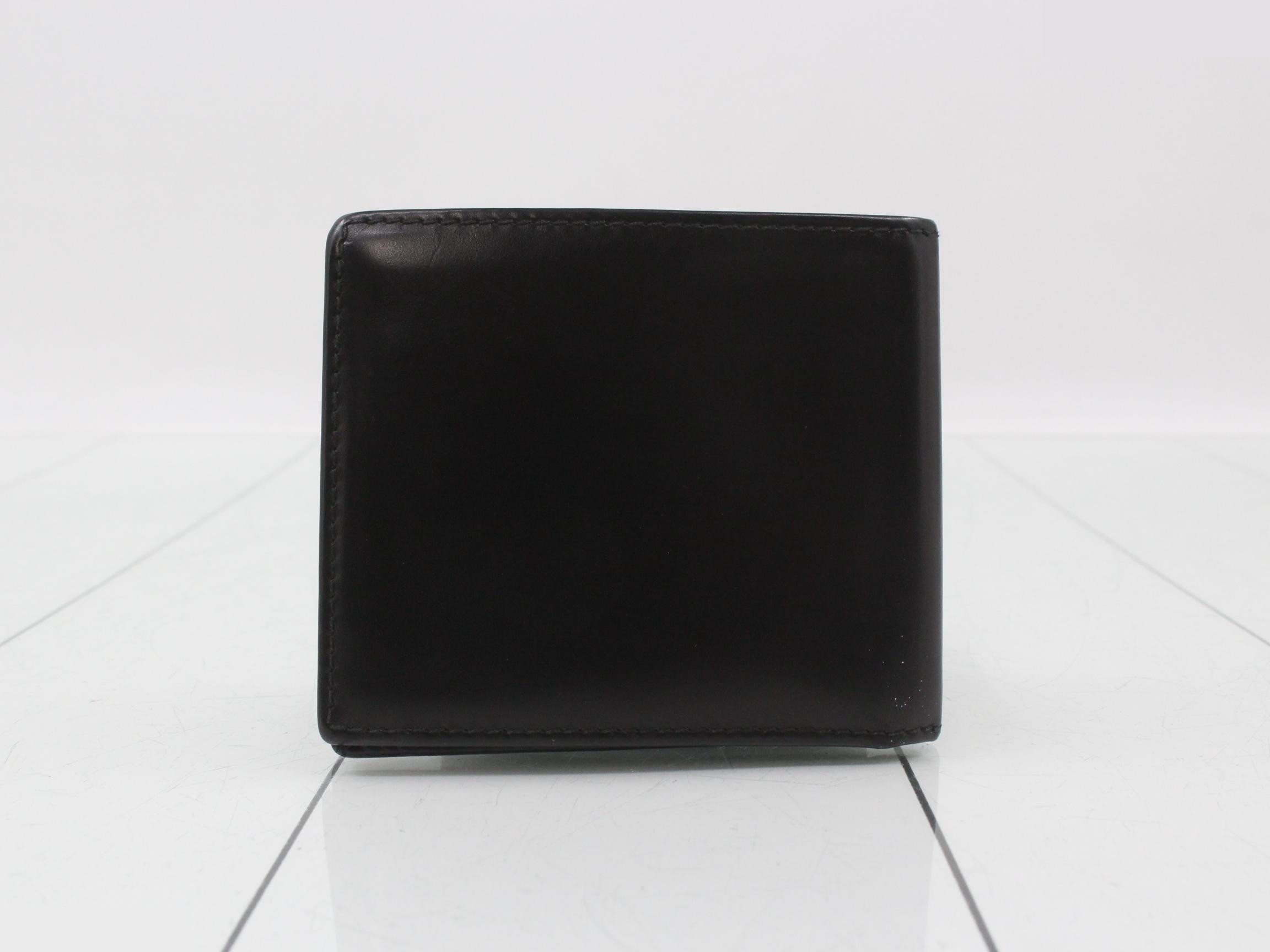 Interlocking G Bi-fold Wallet, Black Leather — view 2
