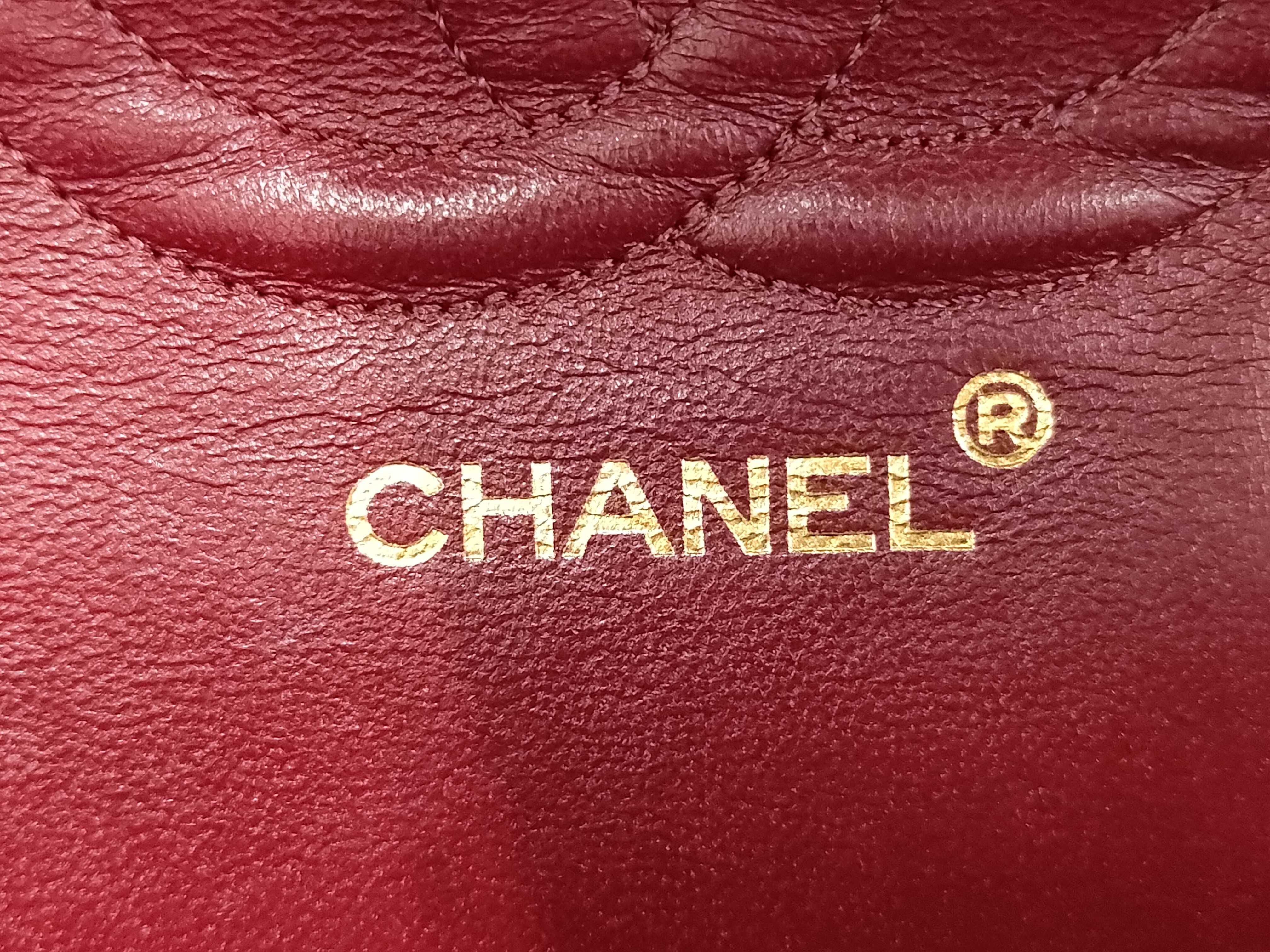 Matelassé 25 Lambskin Double Flap Double Chain Shoulder Bag — view 10