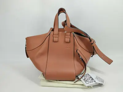 Hammock Compact Handbag
