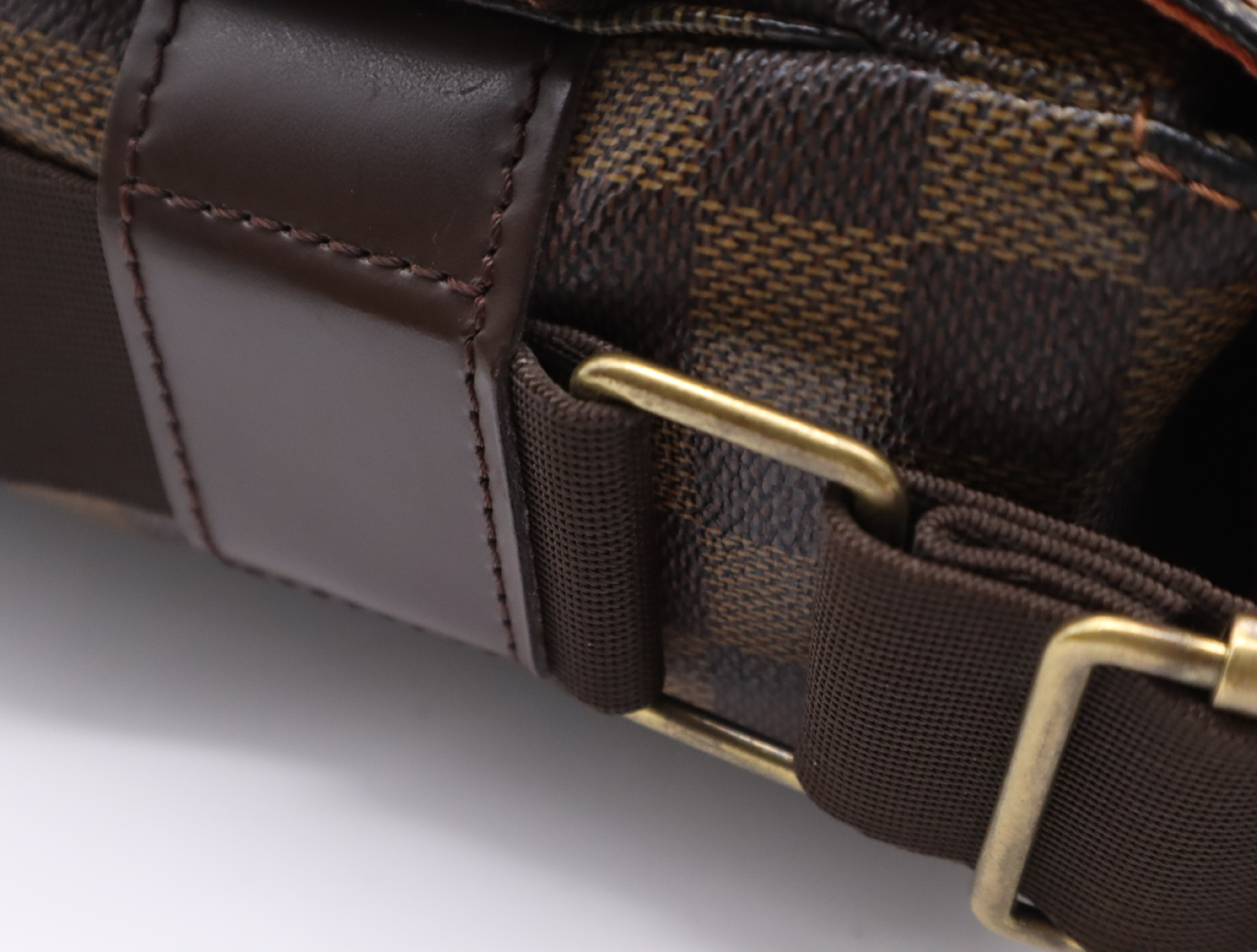 N42270 Damier Broadway Shoulder Bag — view 8