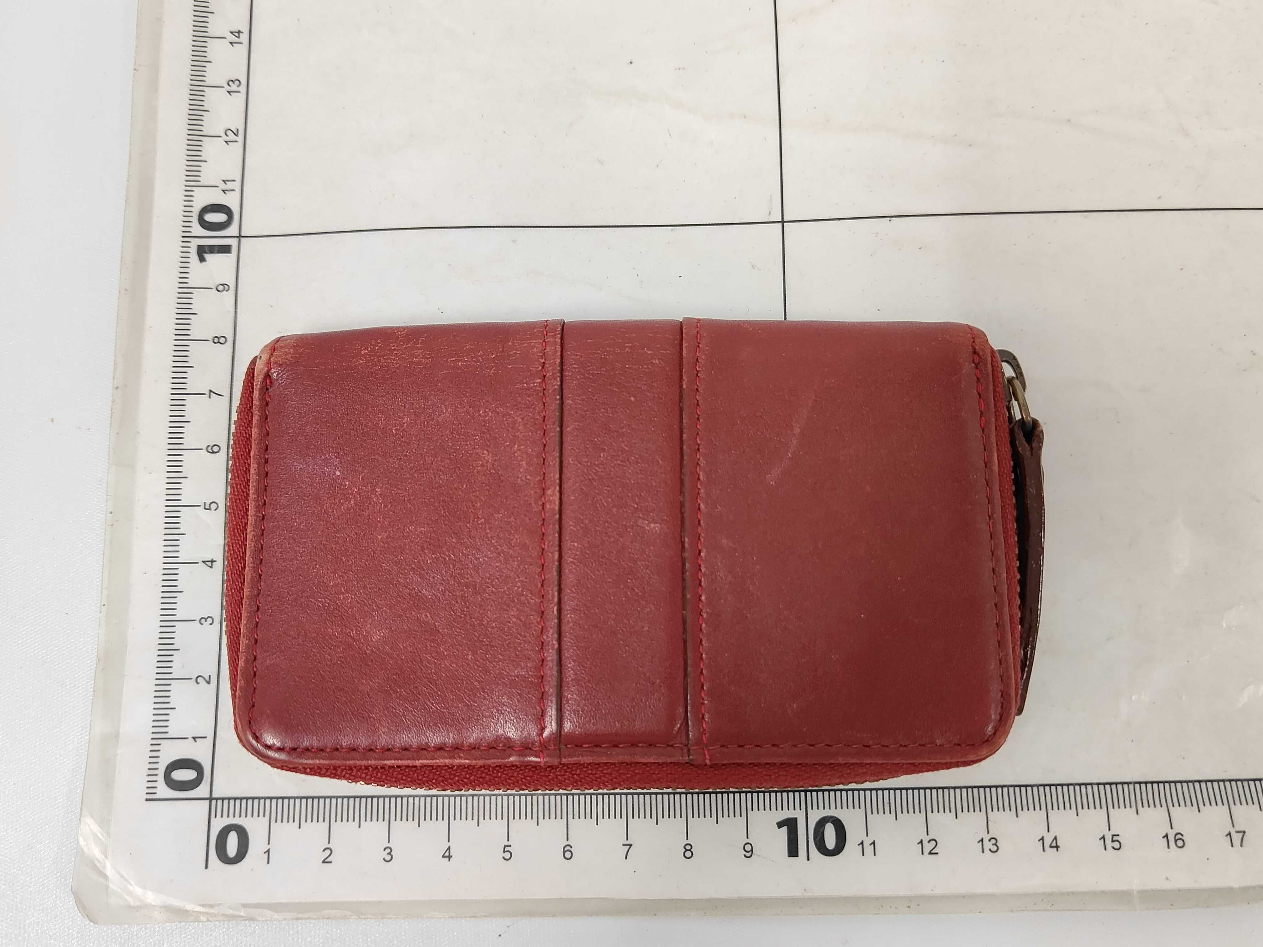 Key Case, 5-Key Hook, Round Zip Key Case — view 2
