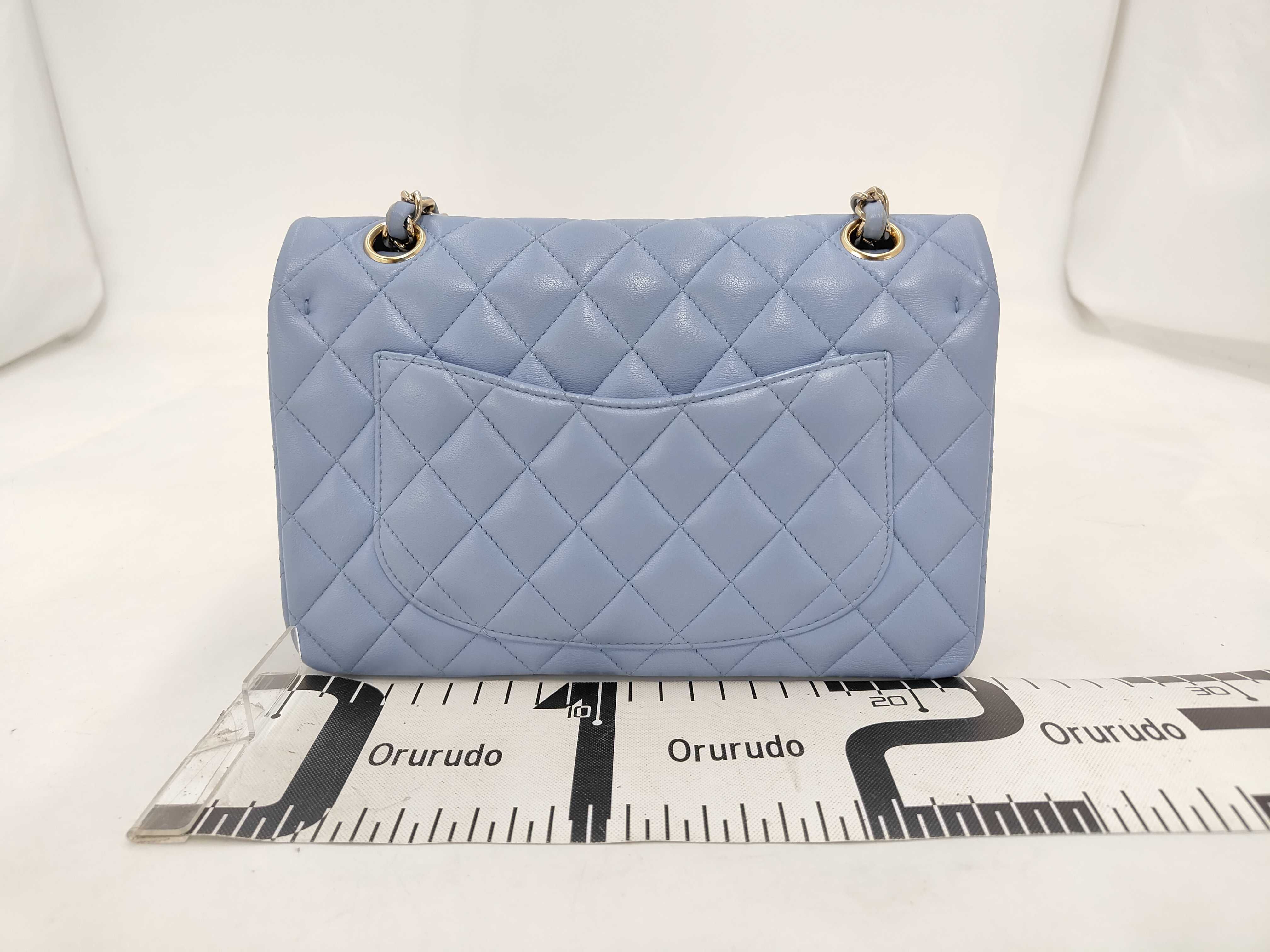 Matelassé 23 Double Flap Double Chain Lambskin Blue Shoulder Bag — view 2