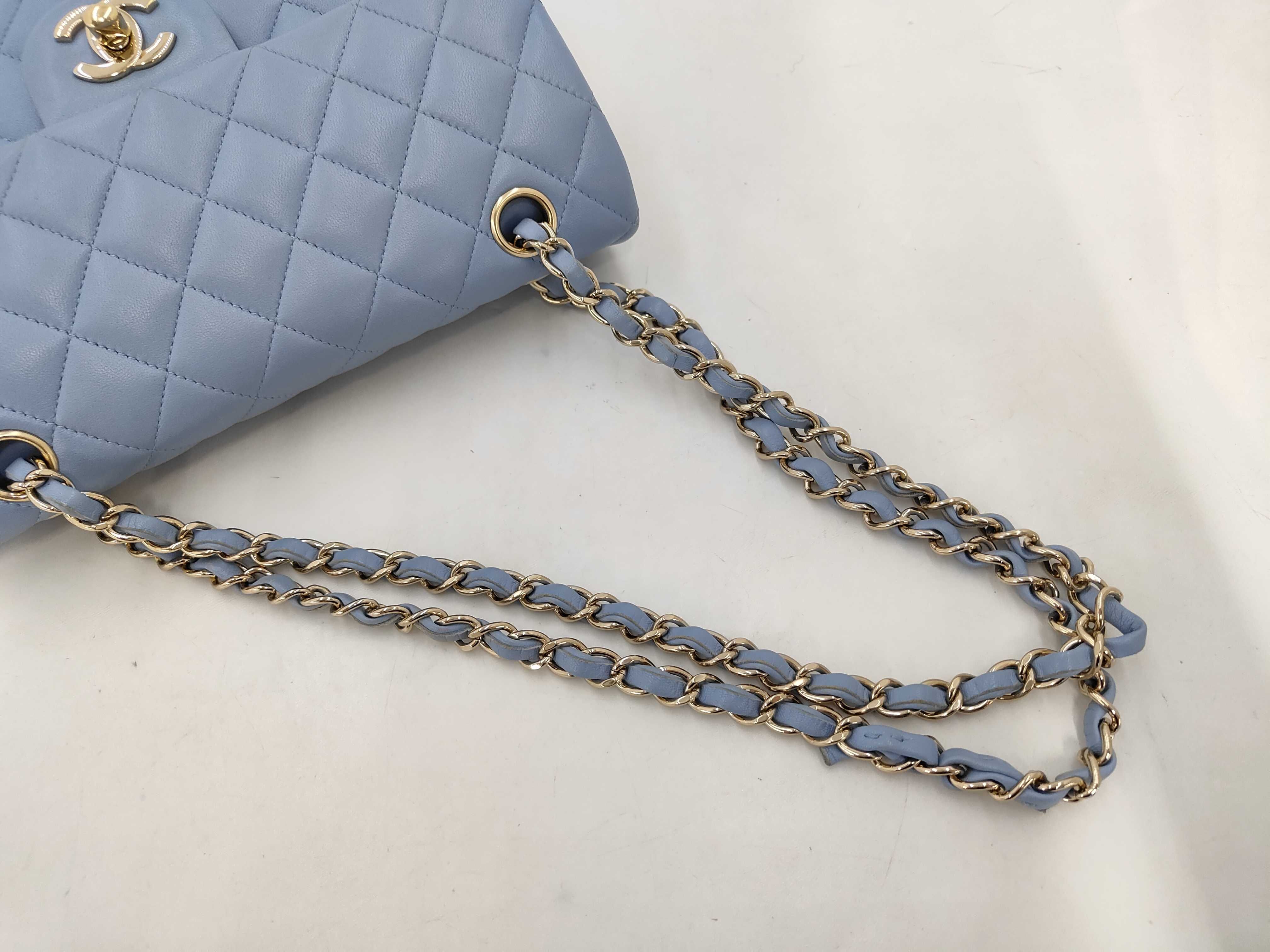 Matelassé 23 Double Flap Double Chain Lambskin Blue Shoulder Bag — view 5