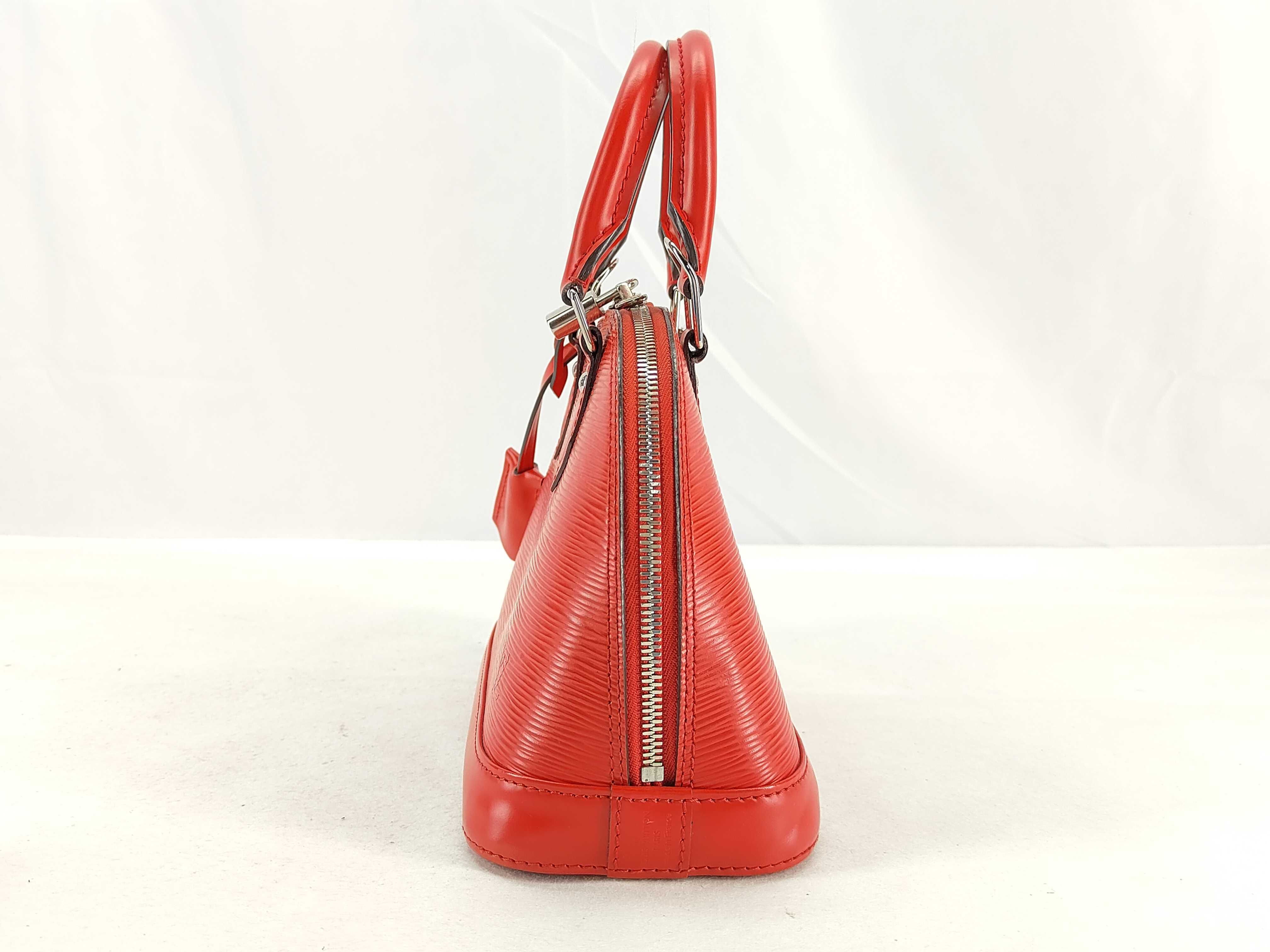 Epi Leather Alma BB Shoulder Bag Handbag SN2155 Handbag — view 3