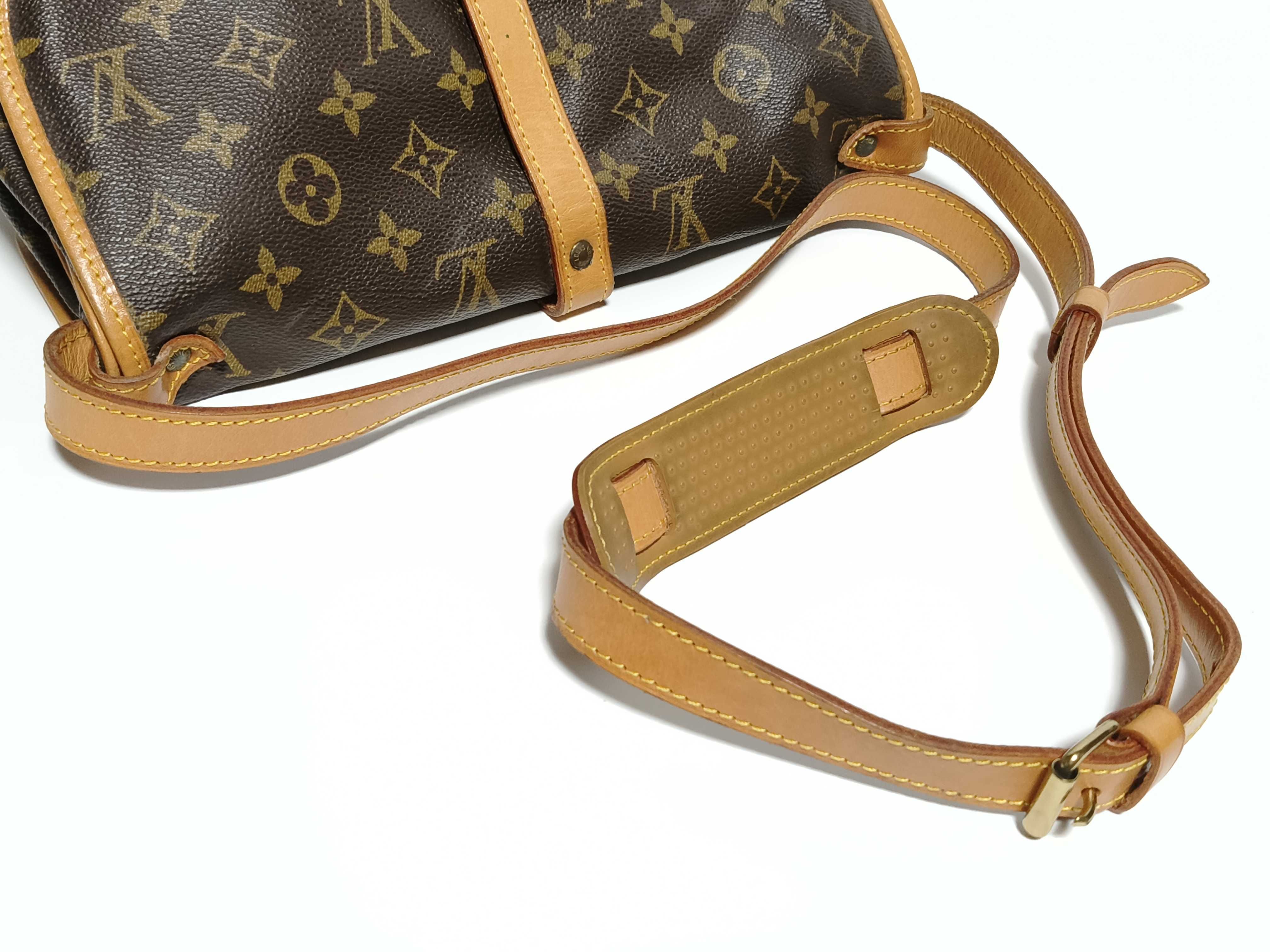 Monogram LV Monogram Saumur 30 M42256 AR9002 Shoulder Bag — view 3