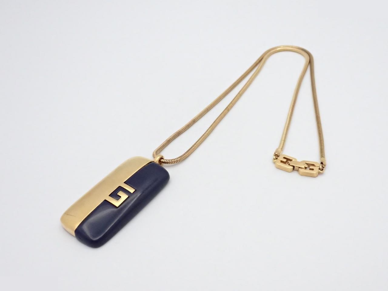 G logo plate necklace, chain approximately 56cm — view 3