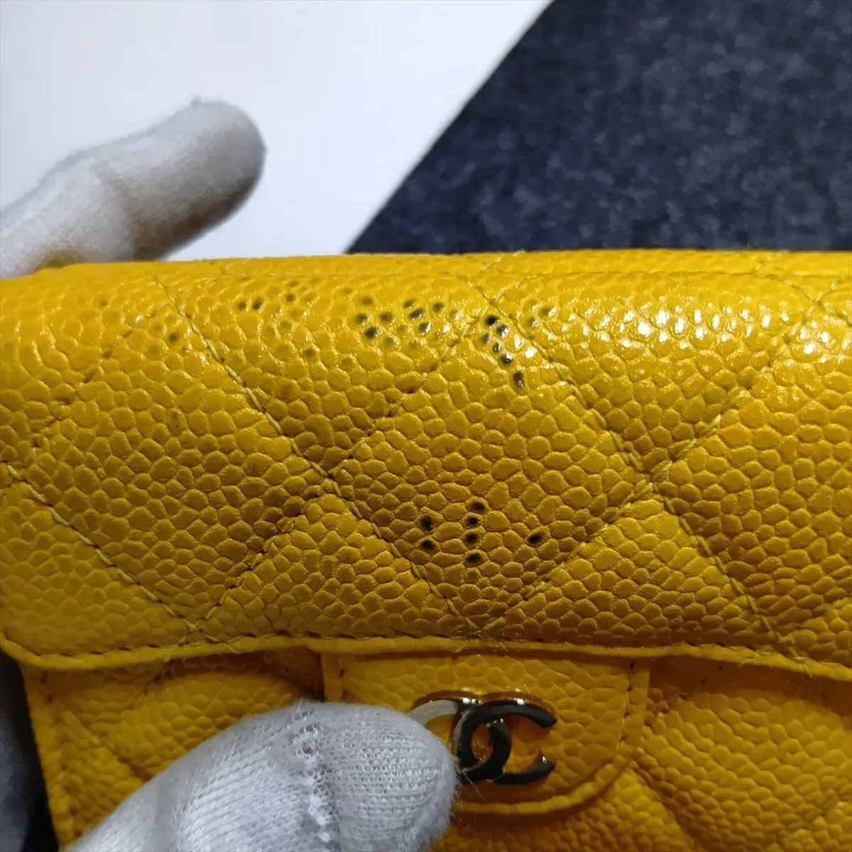 Matelassé Caviar Skin Compact Wallet, Yellow, Silver Hardware, 25757501 — view 11