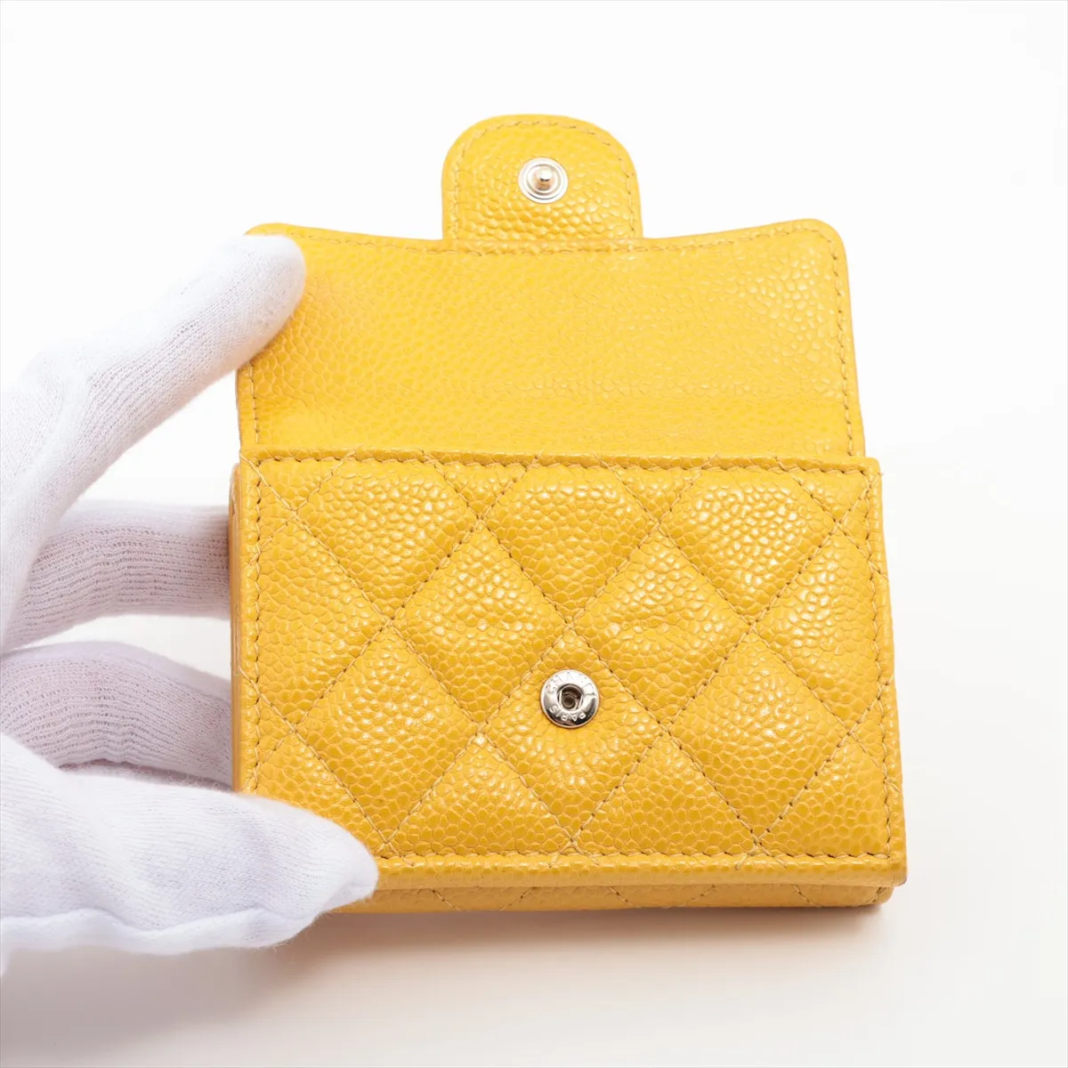 Matelassé Caviar Skin Compact Wallet, Yellow, Silver Hardware, 25757501 — view 3