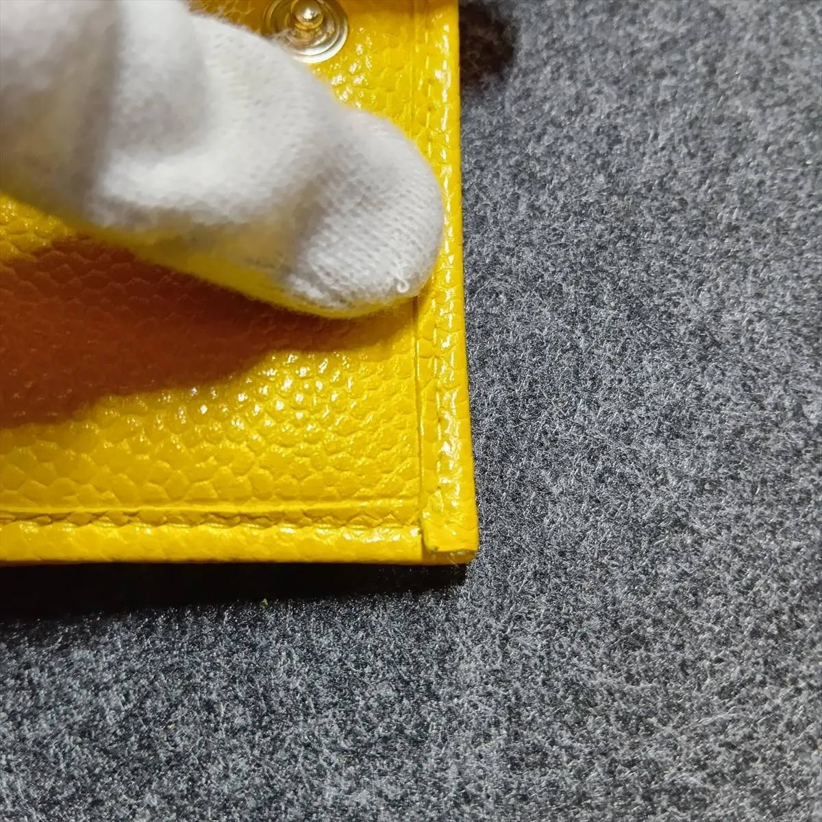 Matelassé Caviar Skin Compact Wallet, Yellow, Silver Hardware, 25757501 — view 10