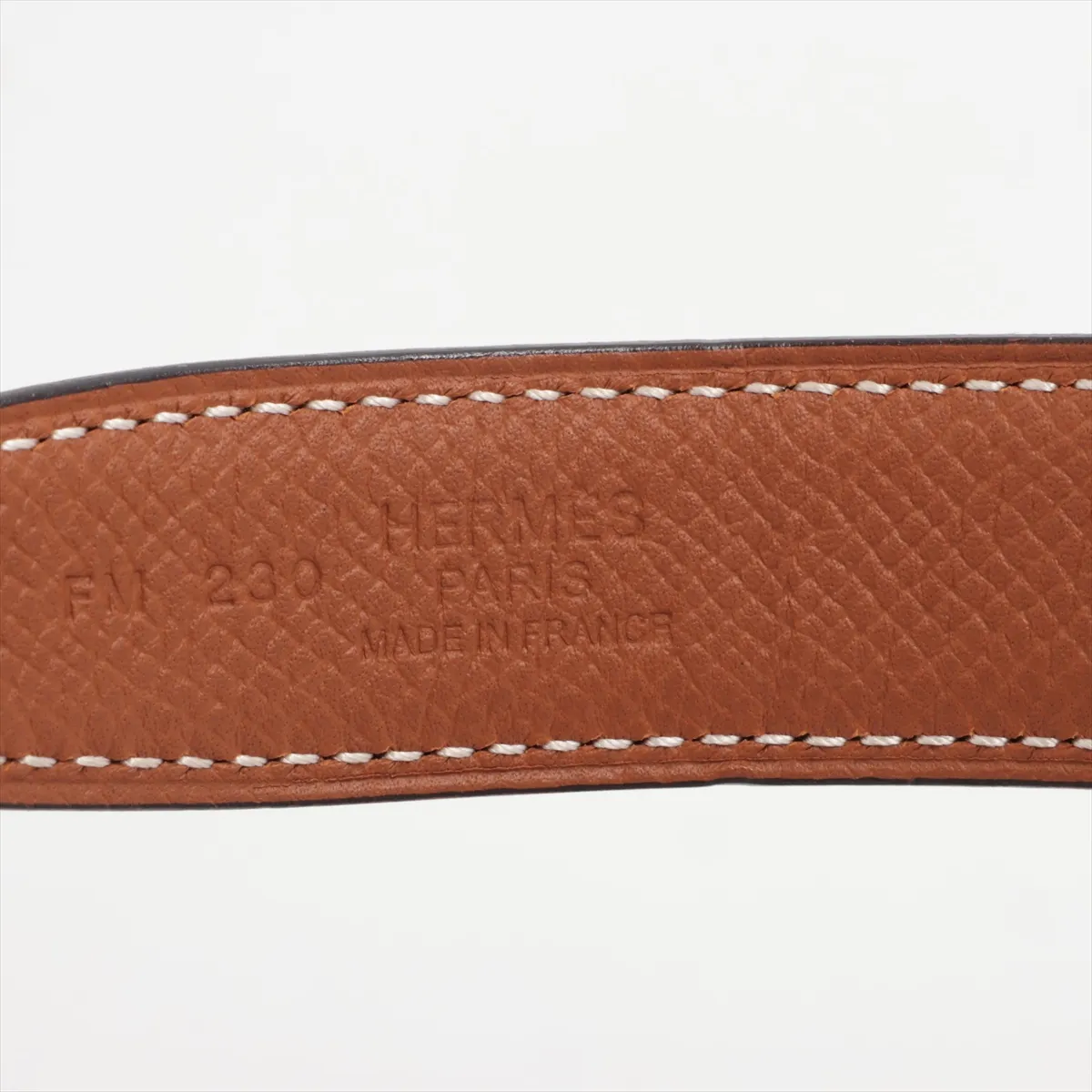 H Belt D:2019 Belt 85 Leather Black x Gold Hole Spread — view 5