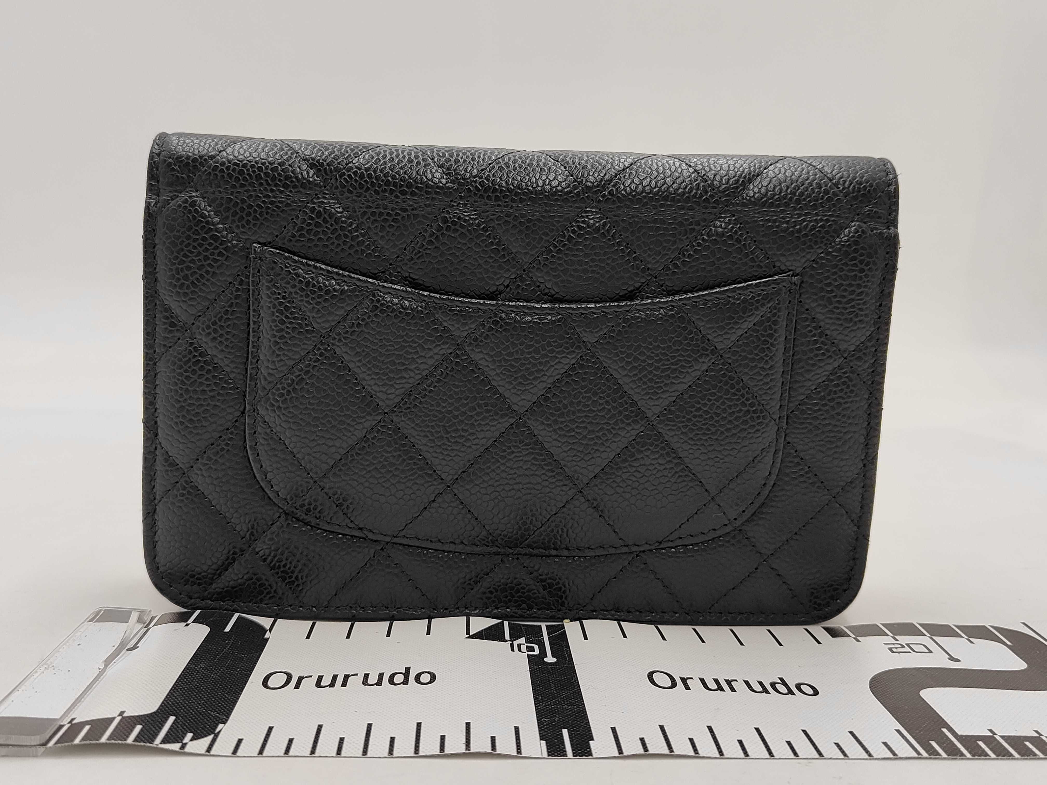 Caviar Skin Chain Wallet Shoulder Bag — view 2
