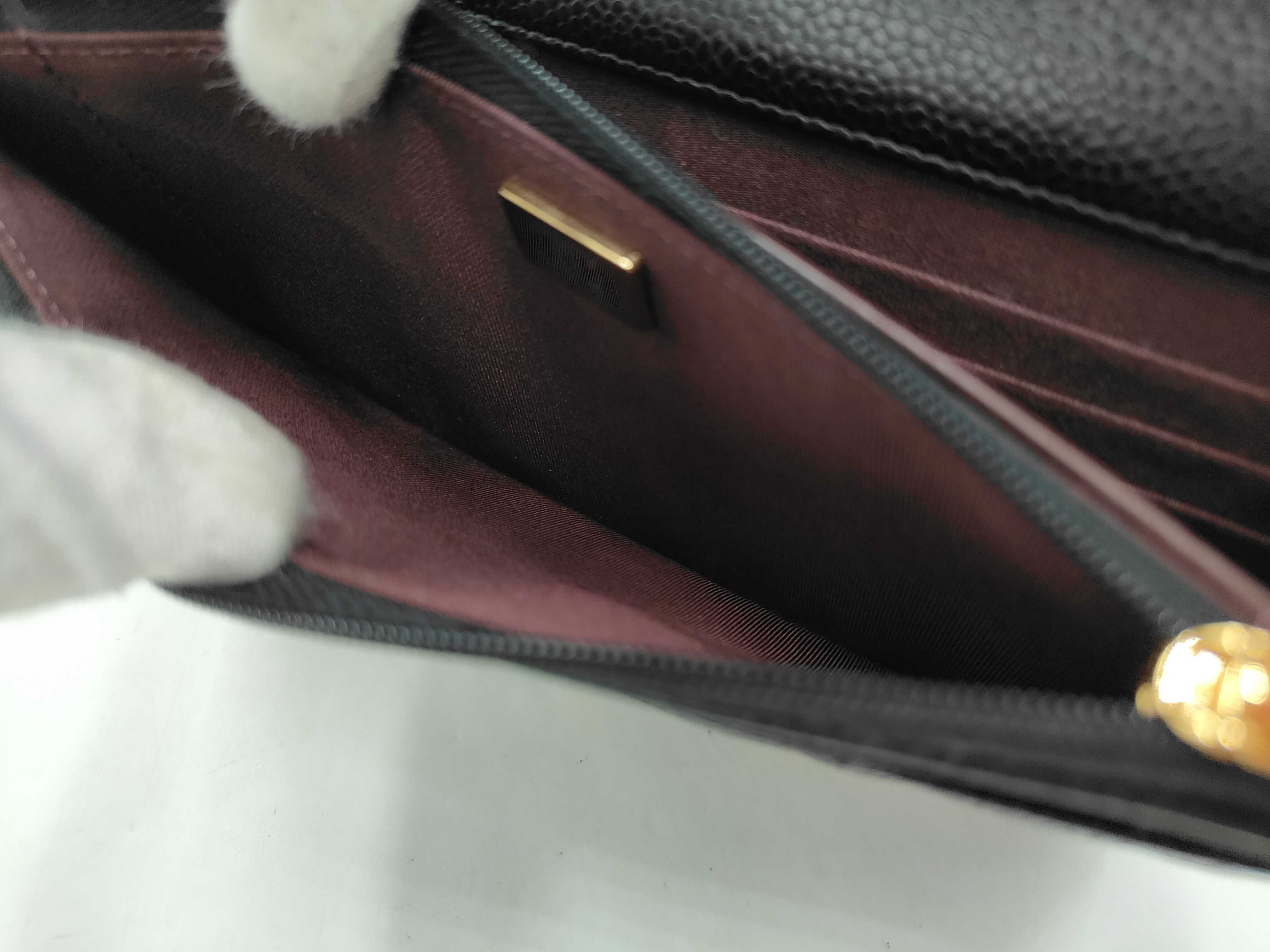 Caviar Skin Chain Wallet Shoulder Bag — view 11