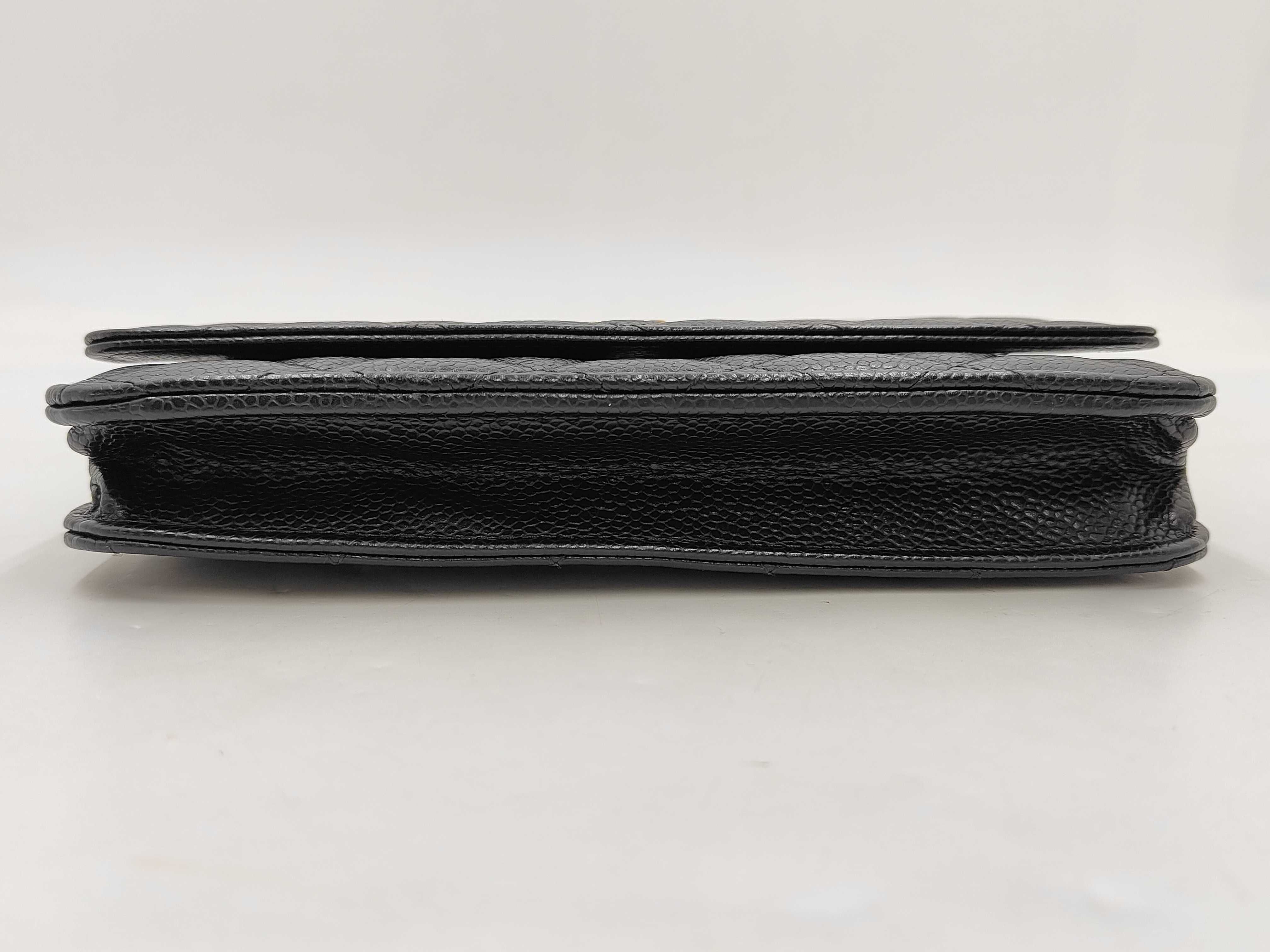 Caviar Skin Chain Wallet Shoulder Bag — view 5
