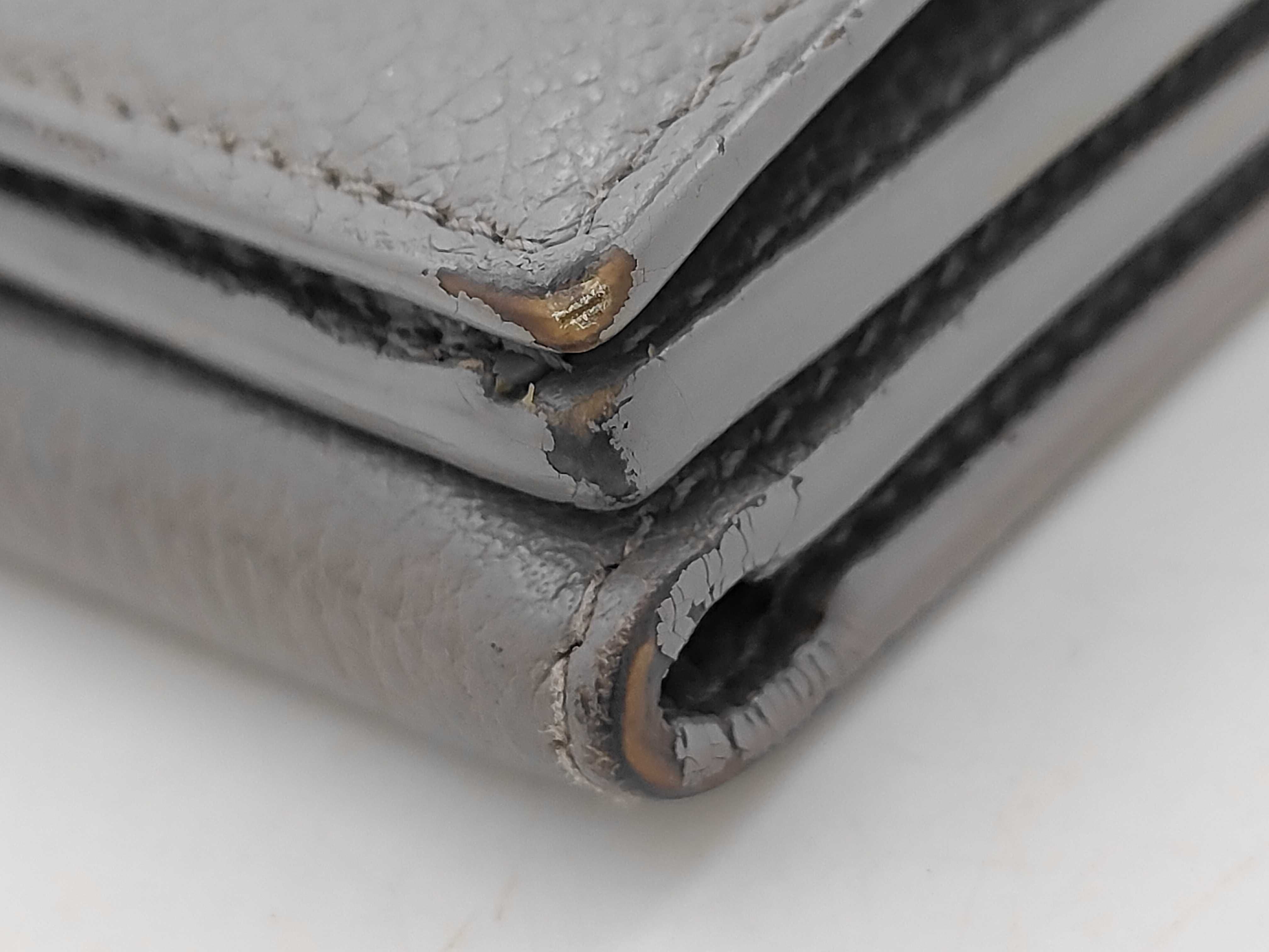 wallet — view 3