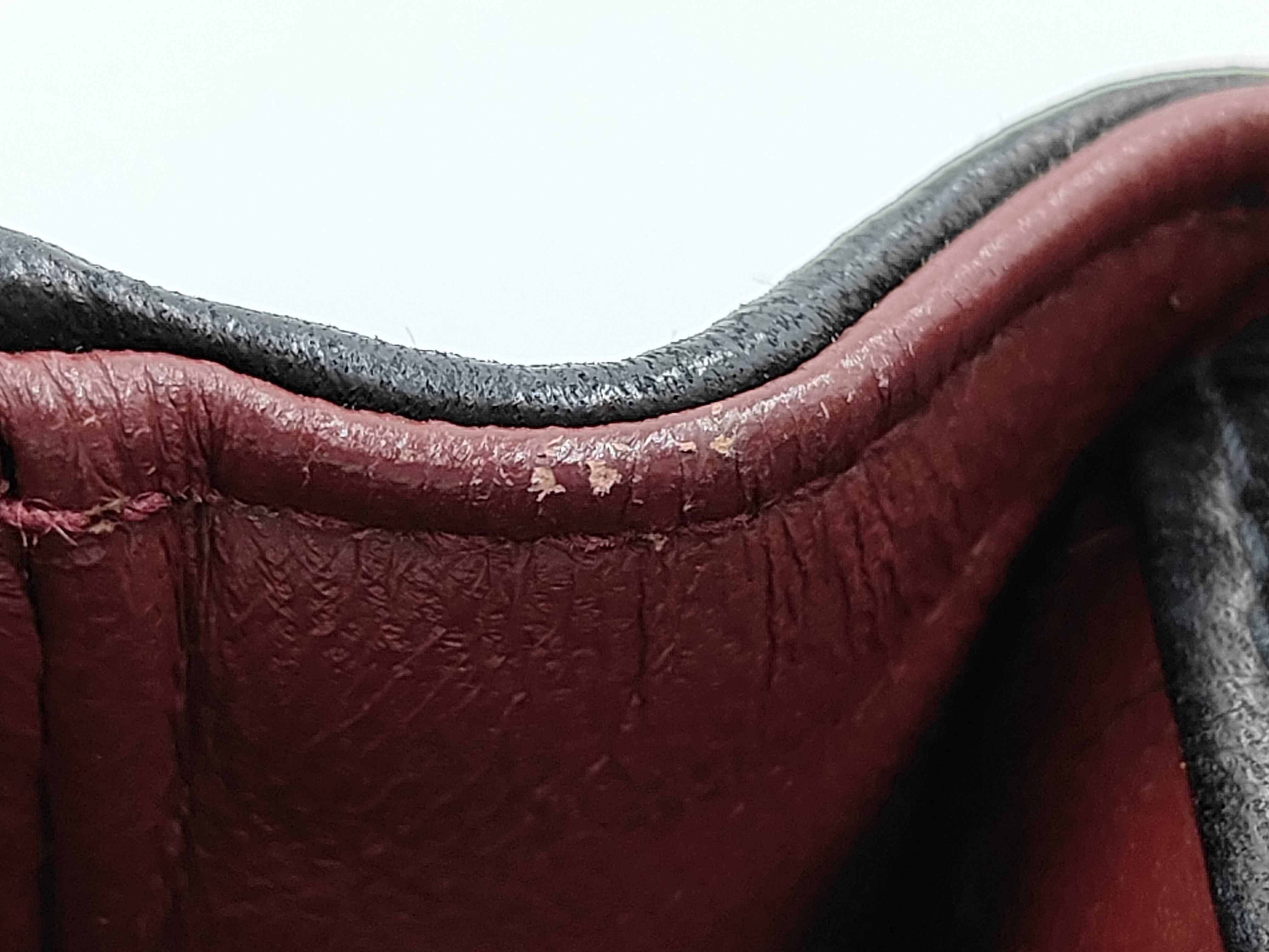 Matelassé Shoulder Bag — view 13