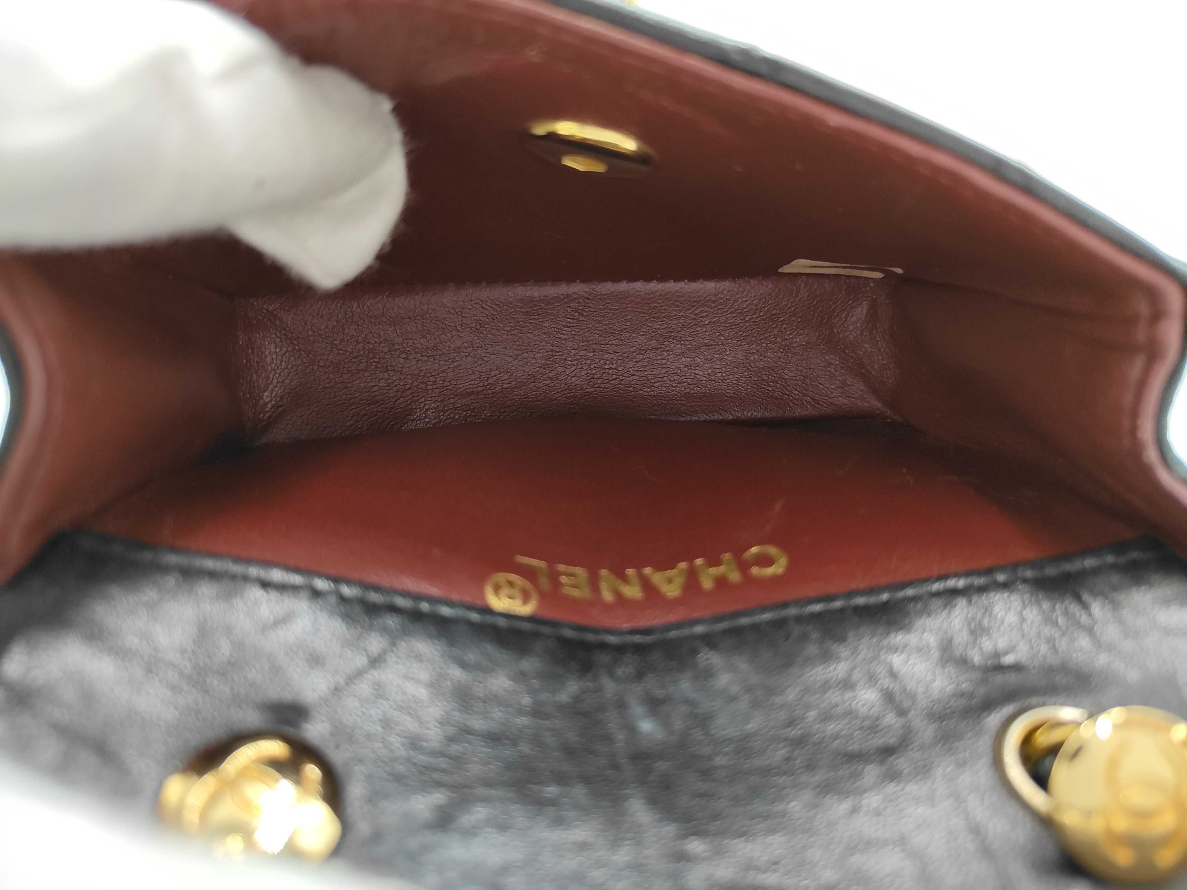 Matelassé Shoulder Bag — view 10