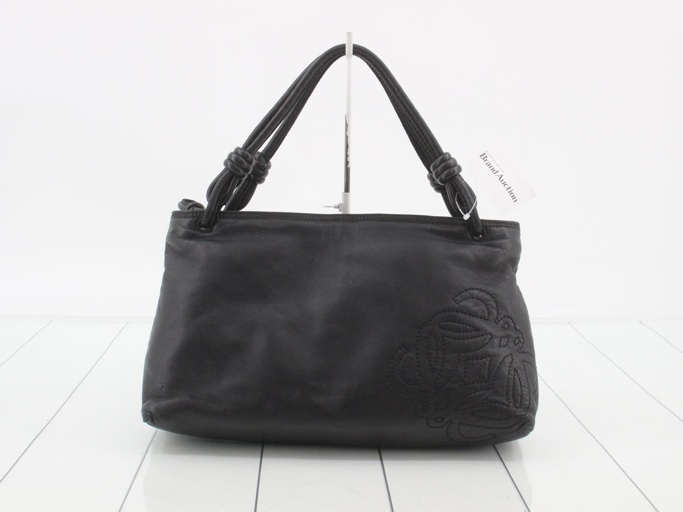Anagram handbag leather black